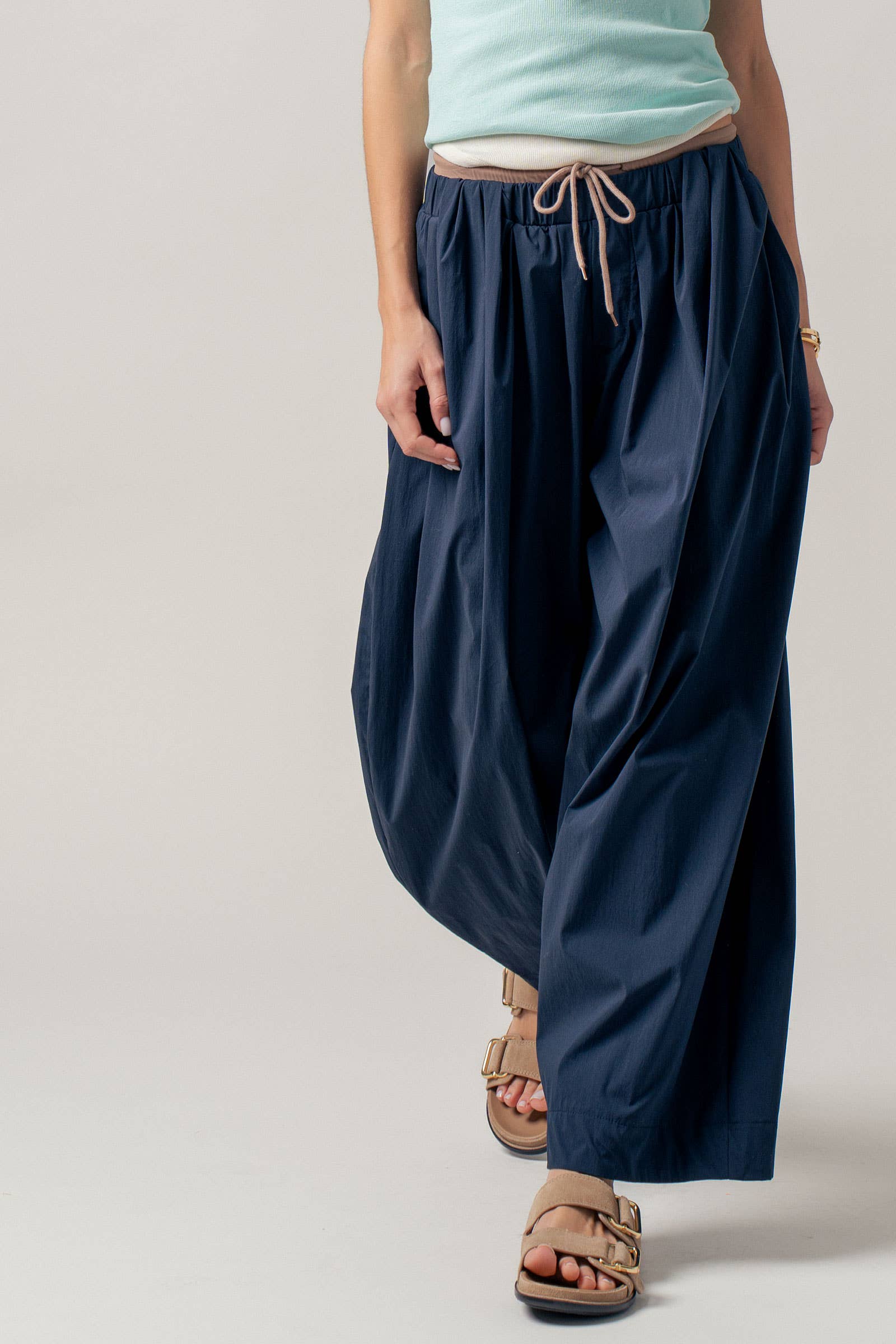 Urban Daizy Contrast Waist Cocoon Leg Pants Navy Pants - Women's (UDPT0102-Navy) – alternate view 5