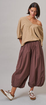 Essential Slub Knit V-Neck Top