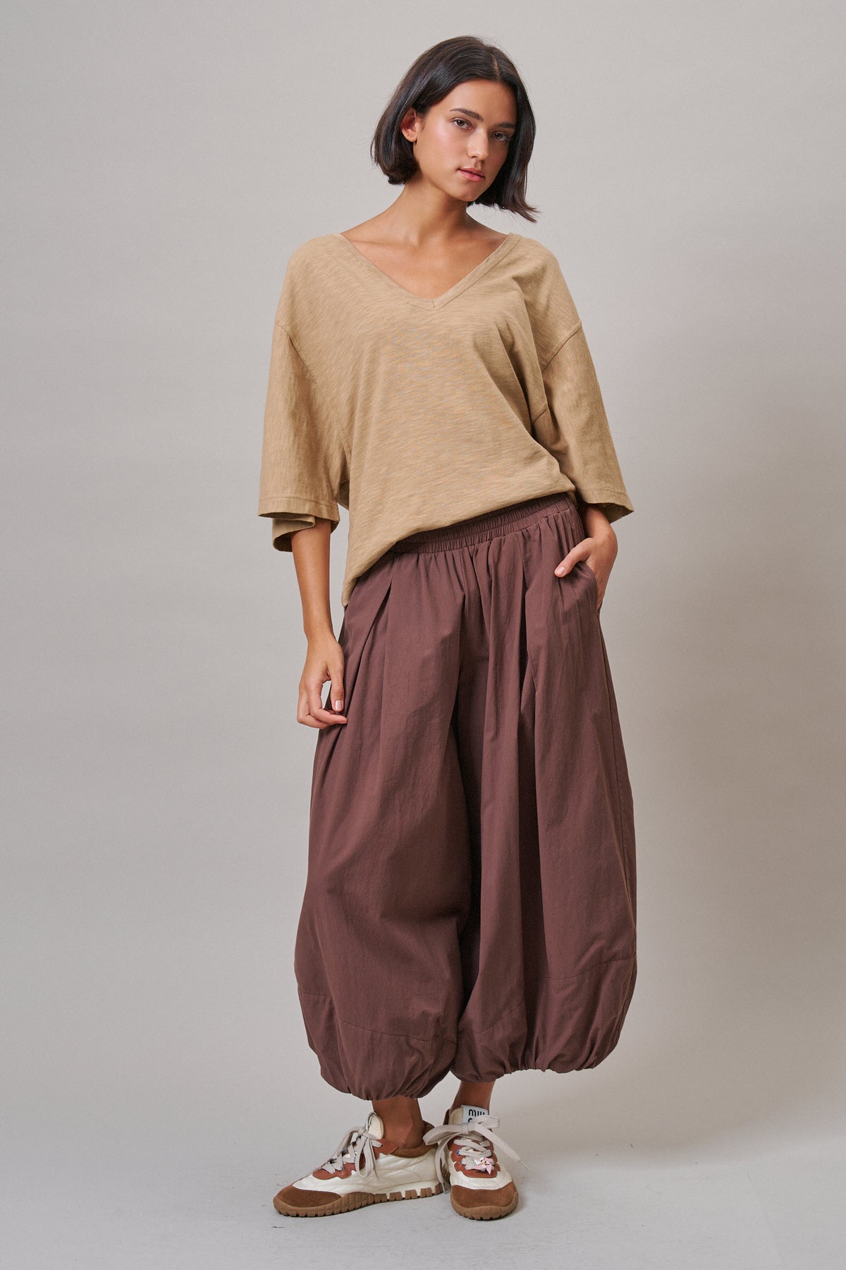 Essential Slub Knit V-Neck Top