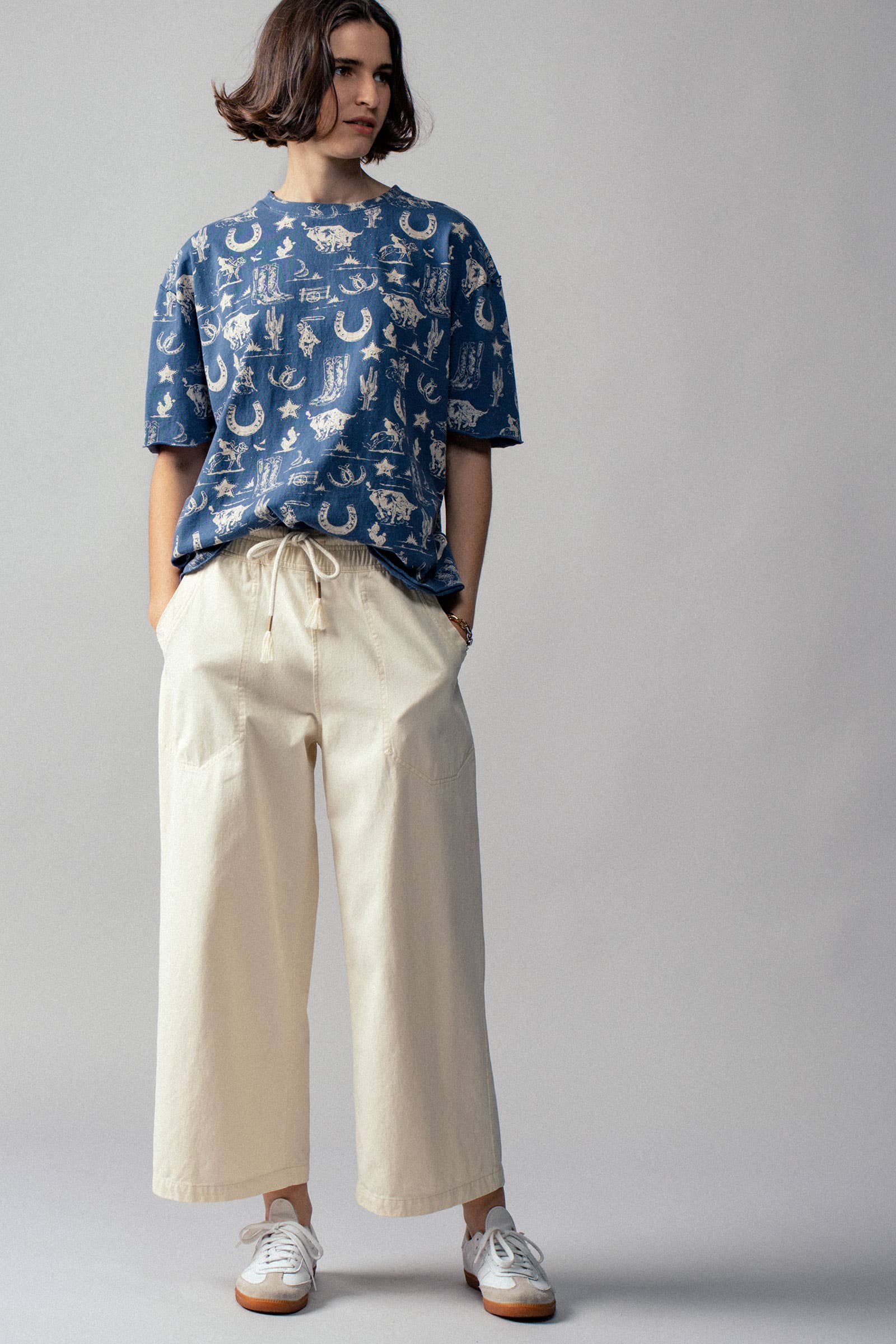 Light Blue Wide-Leg Cropped Pants