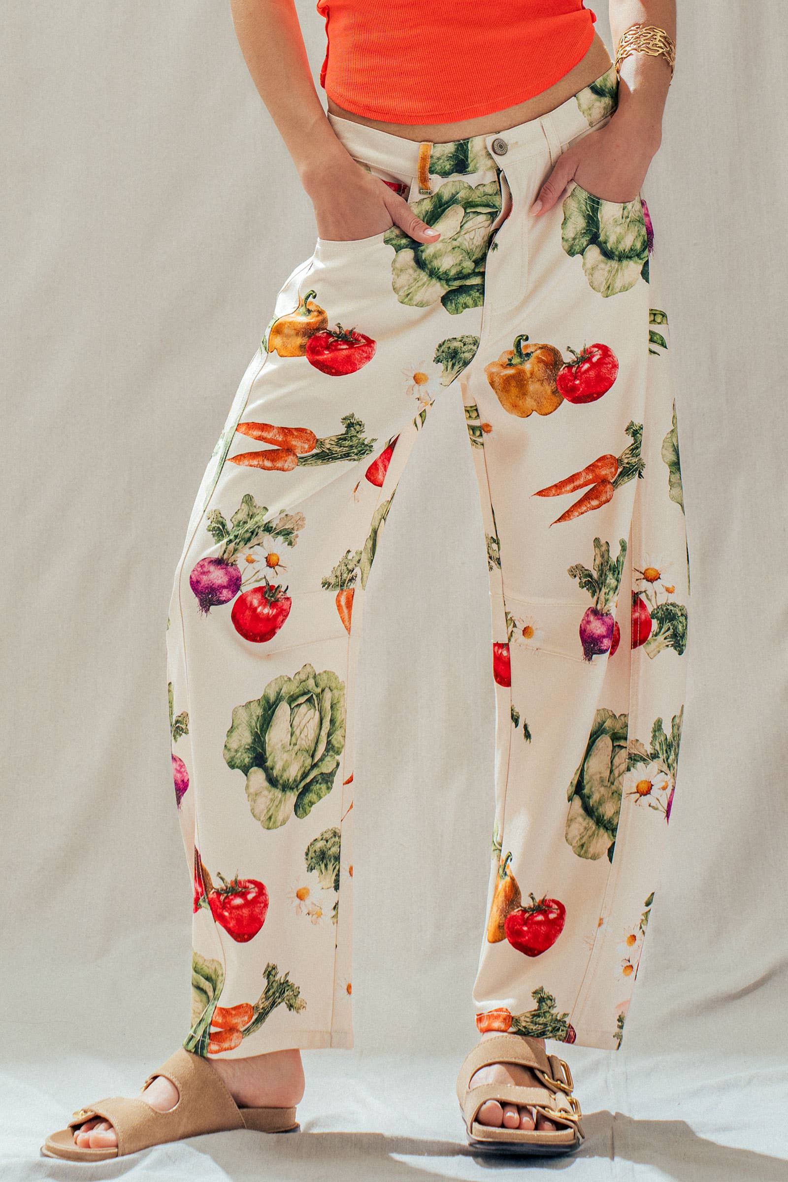 Vegetable Garden Print Barrel Leg Pants