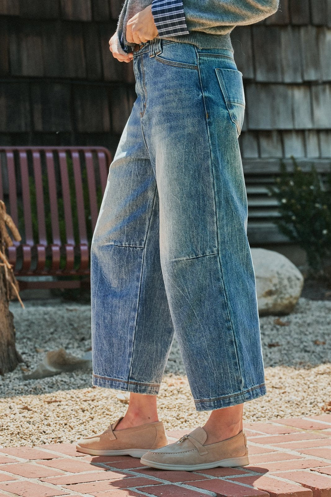 Vintage Wash Cropped Wide-Leg Jeans in DENIM - Women's Casual Pants | Urban Daizy