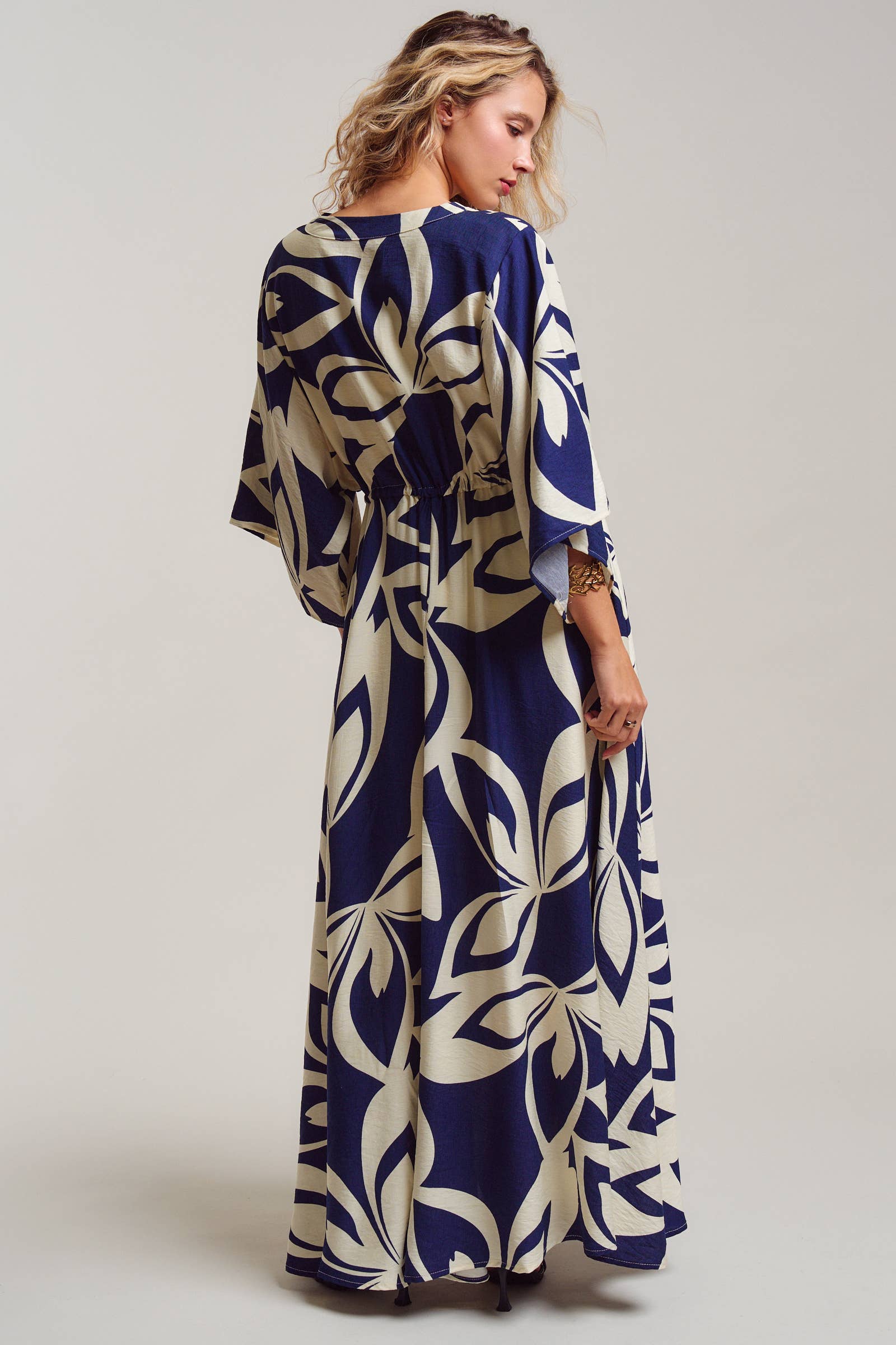 Urban Daizy Navy Abstract Leaf Print Caftan Maxi Dress Navy Dress - Women's (TNDR1631-Navy) – alternate view 5