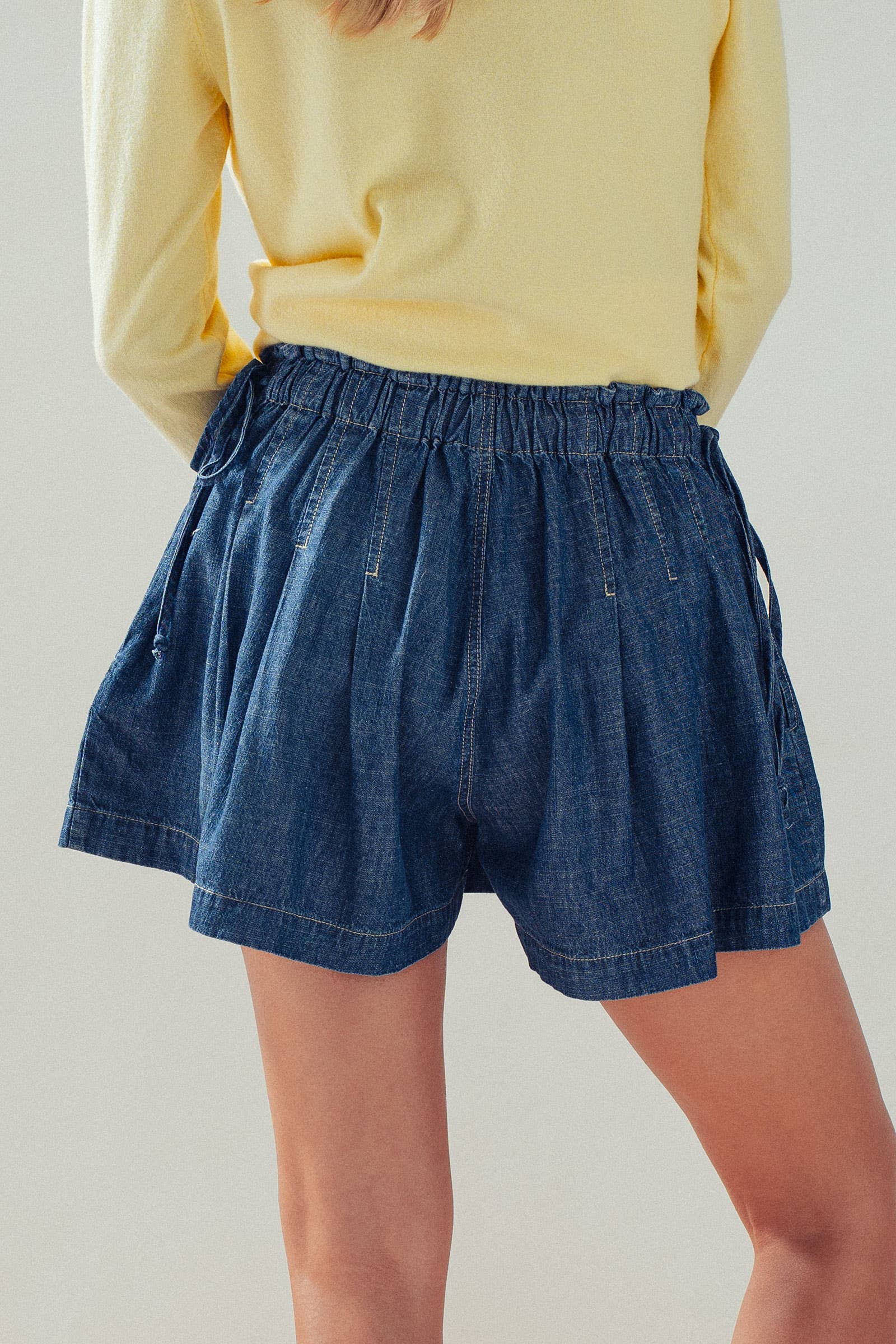 Pleated Denim Soft Shorts With Elastic Waist