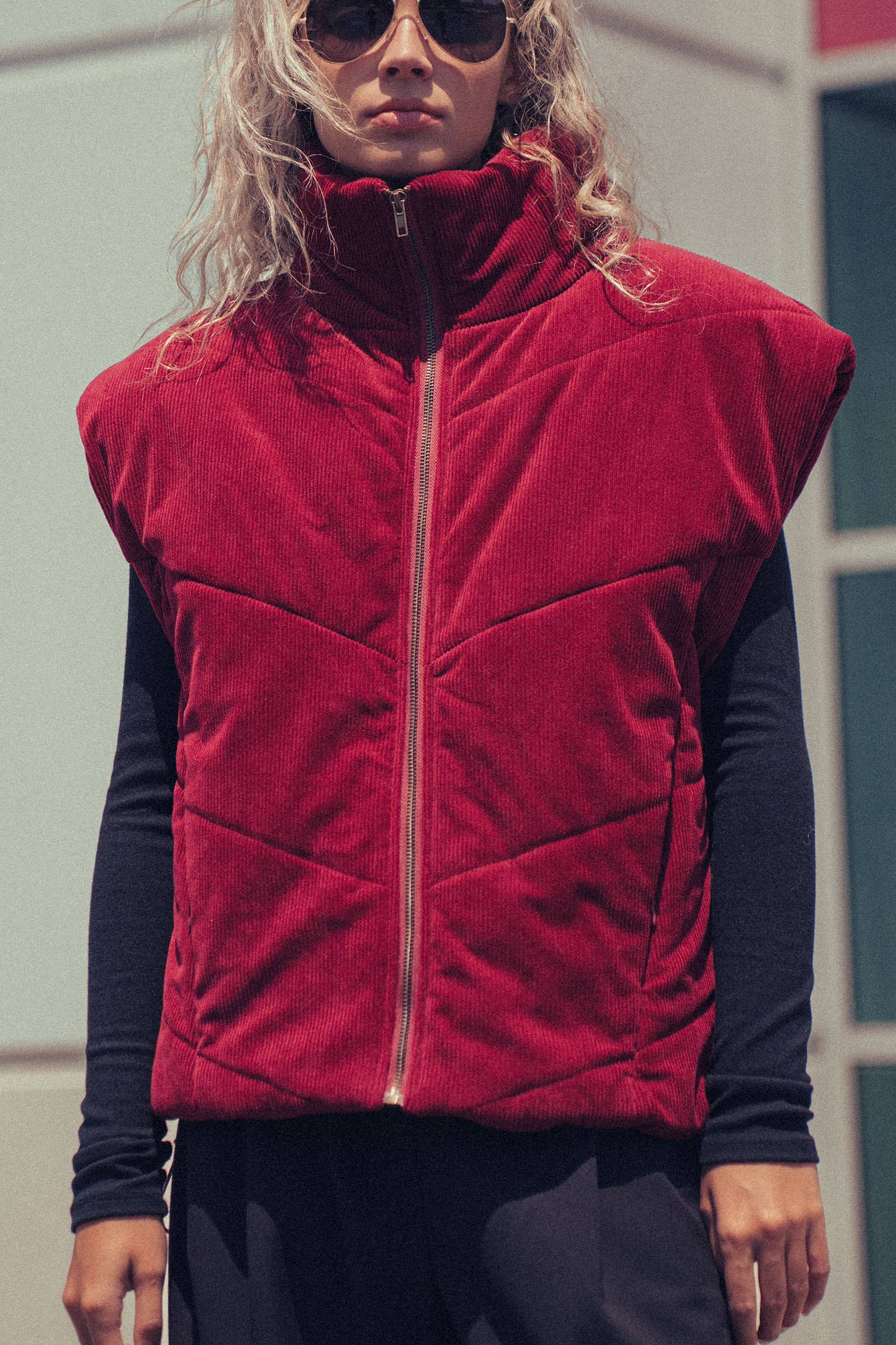 Urban Daizy Sleeveless Corduroy Toggle Hem Puff Vest Charcoal Outerwear Vest - Women's (UDZ-OT-00072) – alternate view 6