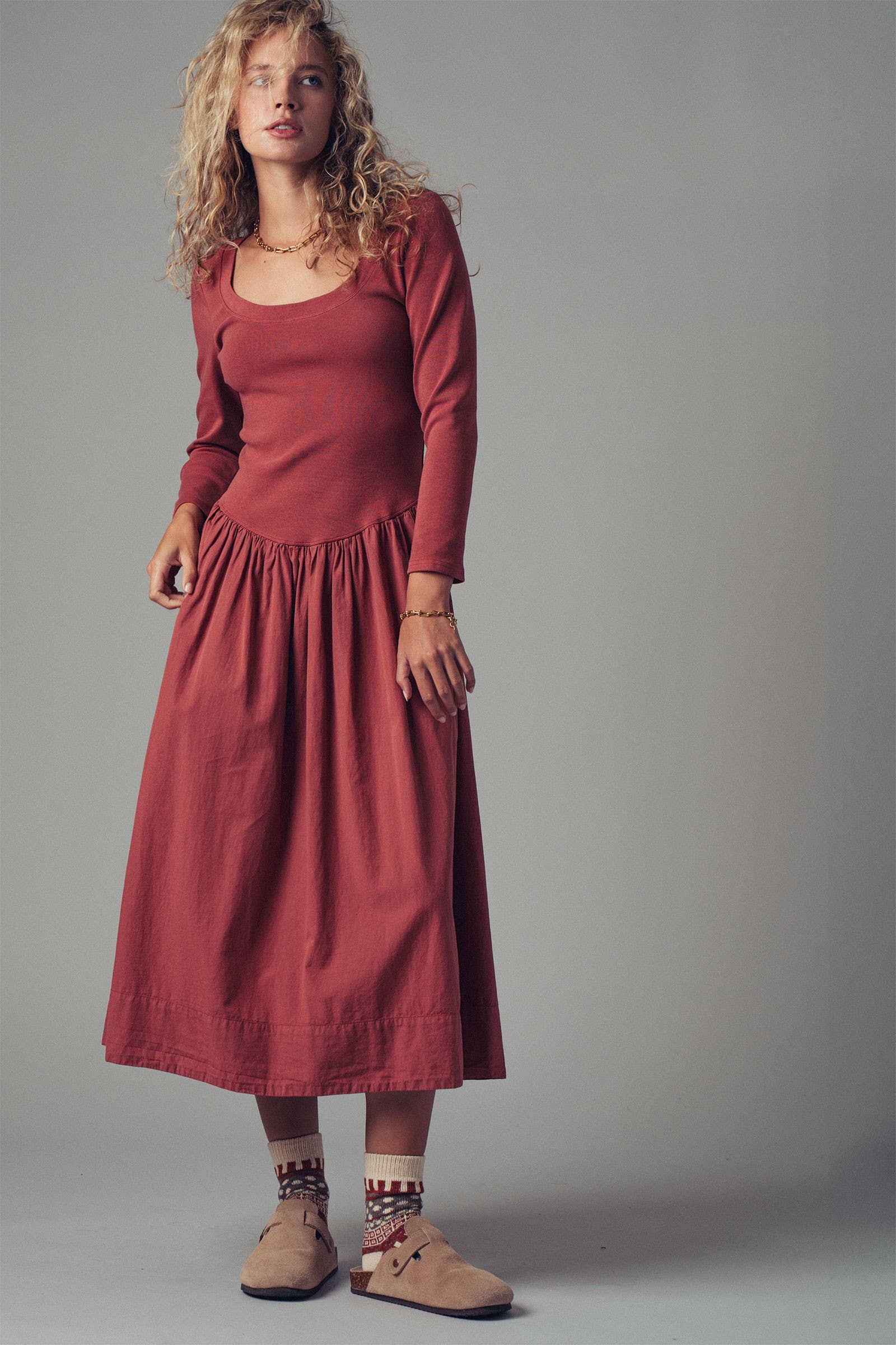 Elegant  Gathered Midi Dress