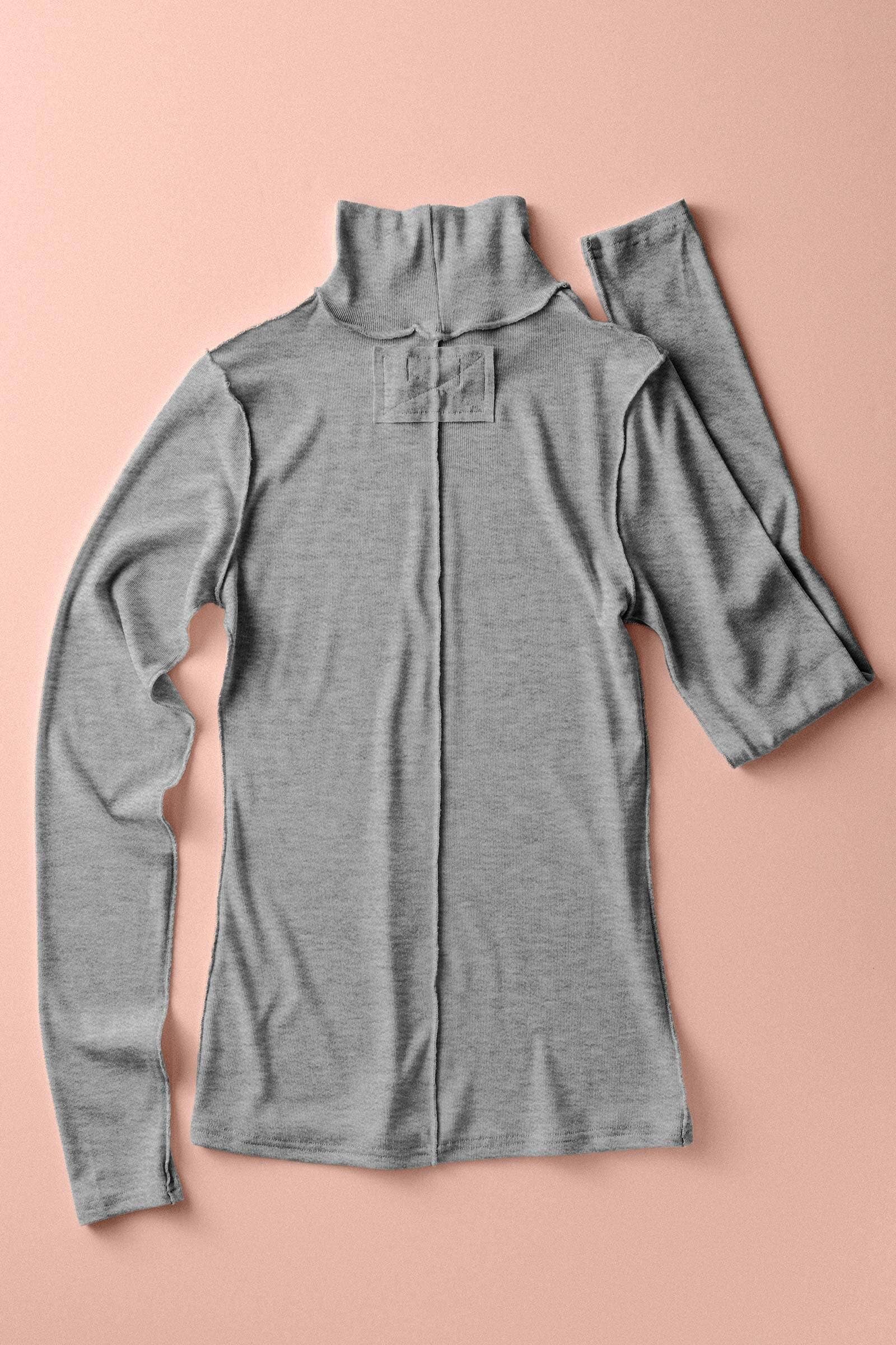 Urban Daizy Contrast Seam Turtleneck Knit Top Ivory-Black Knit Top - Women's (UDZ-PT-00355) – alternate view 36