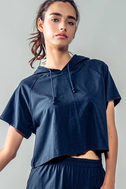 Urban Daizy Cropped Short Sleeve Drawstring Hooded Pullover Top Black Hoodie - Women's (UDZ-KN-00341)