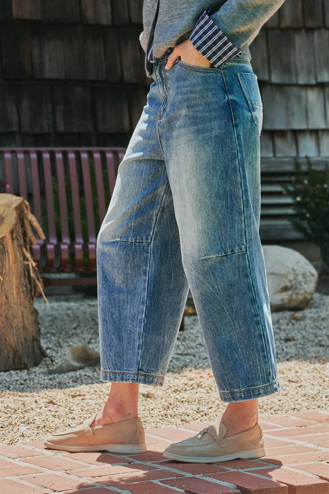 Vintage Wash Cropped Wide-Leg Jeans in DENIM - Women's Casual Pants | Urban Daizy