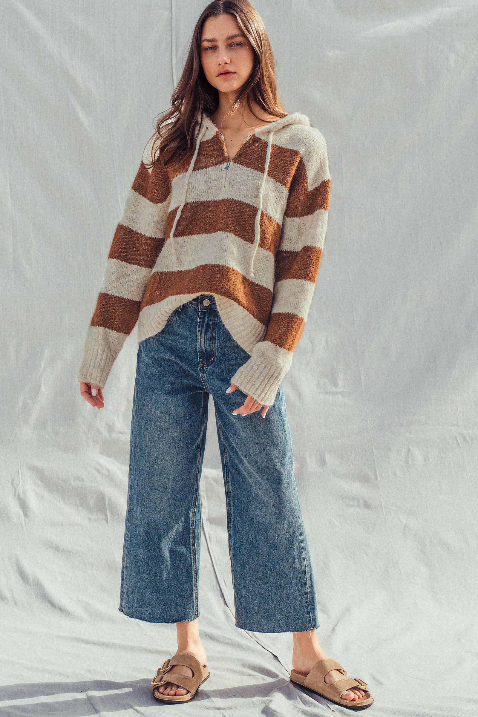 Urban Daizy Relaxed Wide Leg Denim Jeans Denim Jeans - Women's (UDZ-PT-00467) – alternate view 7