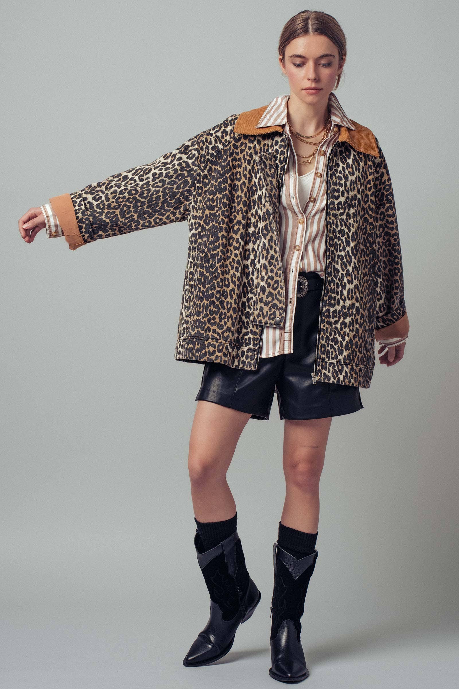 Urban Daizy Corduroy Collar Leopard Print Jacket Leopard Jacket - Women's (UDZ-KN-00652) – alternate view 11