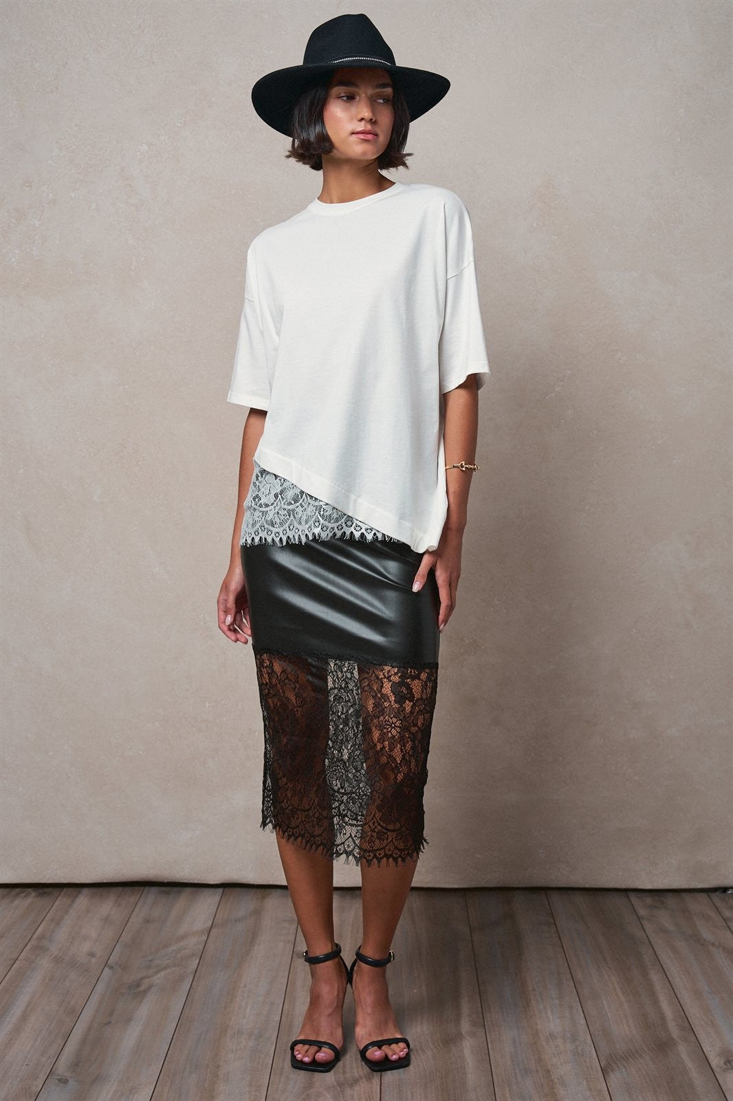 Oversized Cotton Tee with Asymmetric Lace Hem in WHITE - Women's T-Shirts & Polos | Urban Daizy