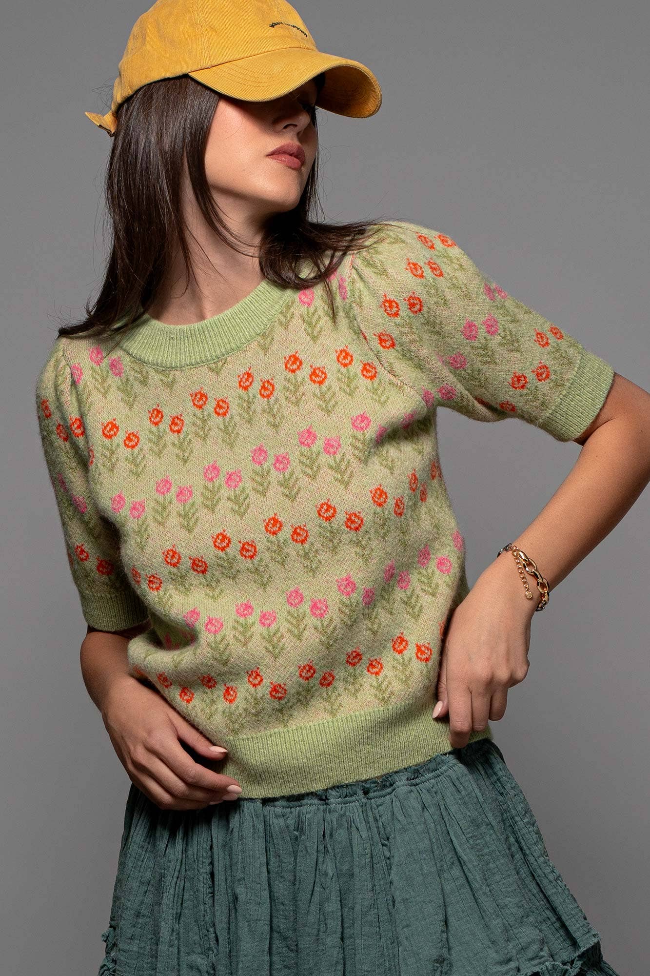 Urban Daizy Floral Print Crew Neck Knit Sweater Green Knit Top - Women's (UDZ-KN-00522)