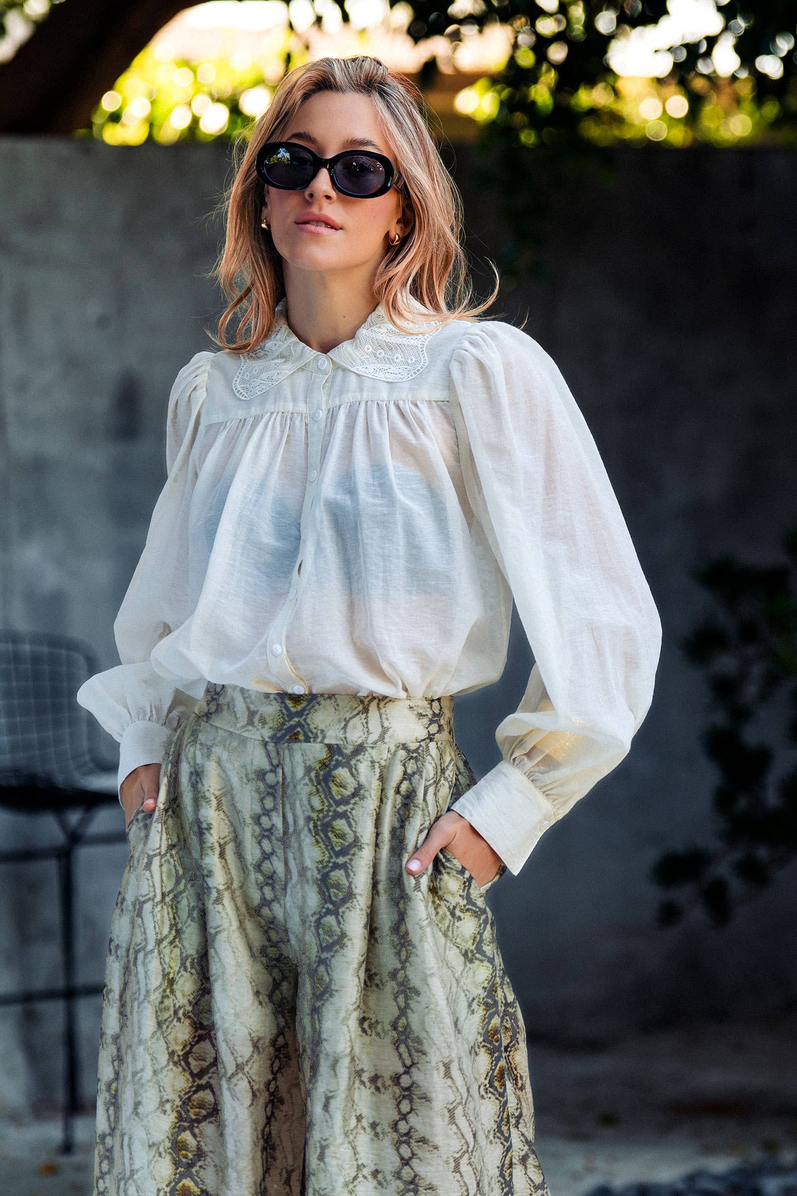 Urban Daizy Romantic Lace Collar Puff Sleeve Cotton Blend Blouse Ivory Blouse - Women's (UDZ-TP-01069) – alternate view 7