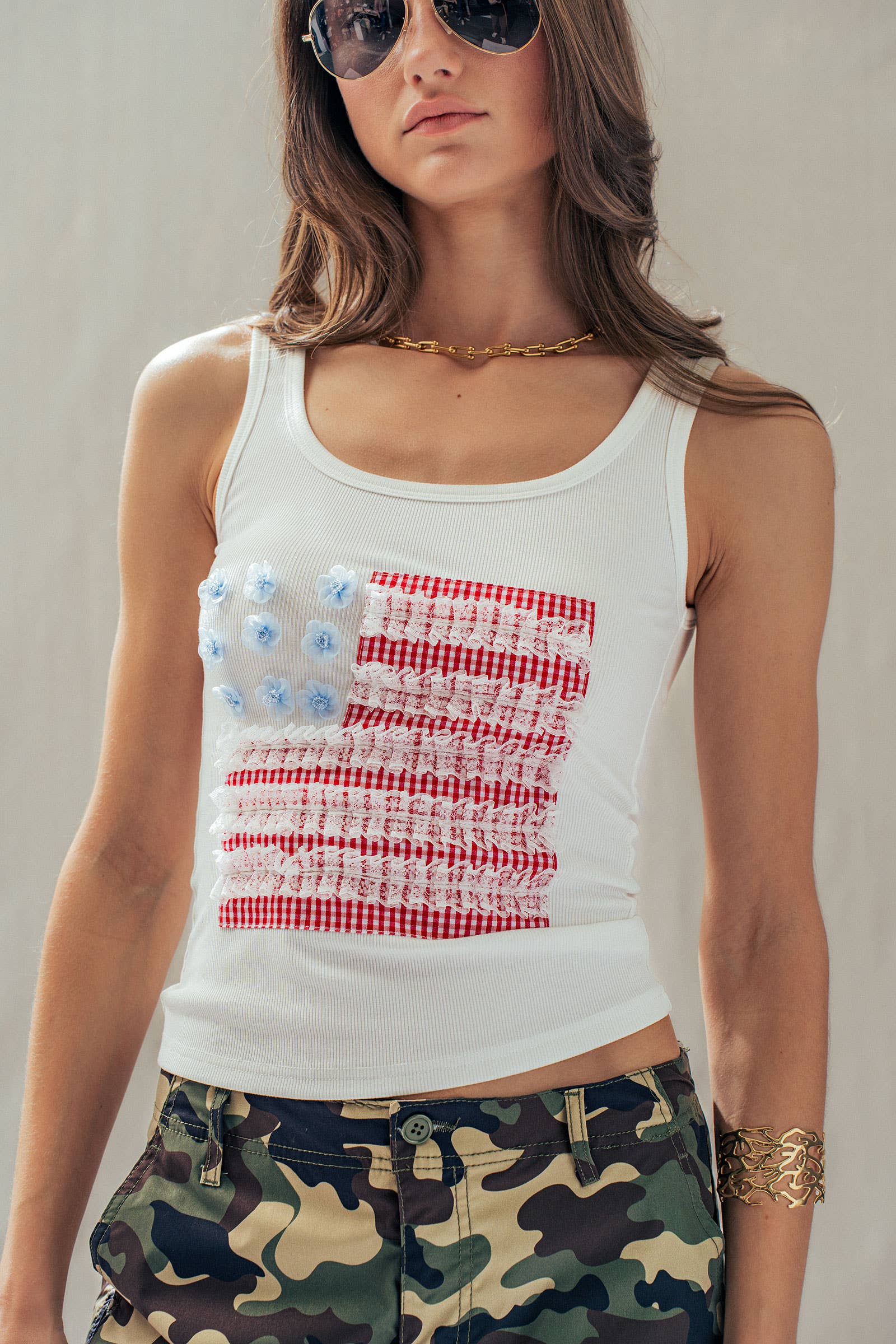Urban Daizy Gingham & Lace American Flag Patch Ribbed Tank White Tank Top - Women's (UDTP1415)