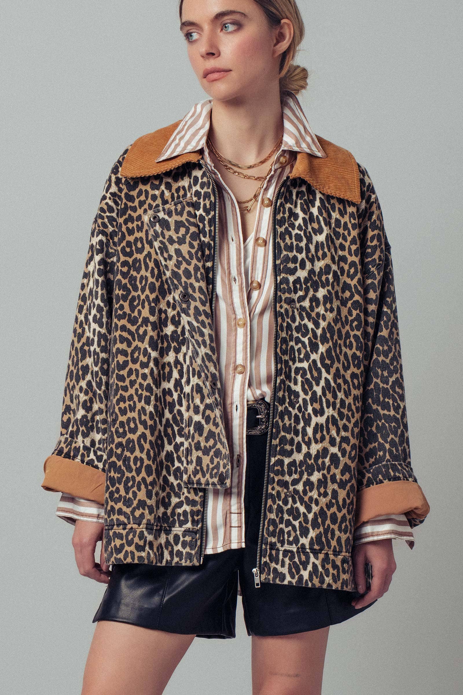 Urban Daizy Corduroy Collar Leopard Print Jacket Leopard Jacket - Women's (UDZ-KN-00652) – alternate view 3