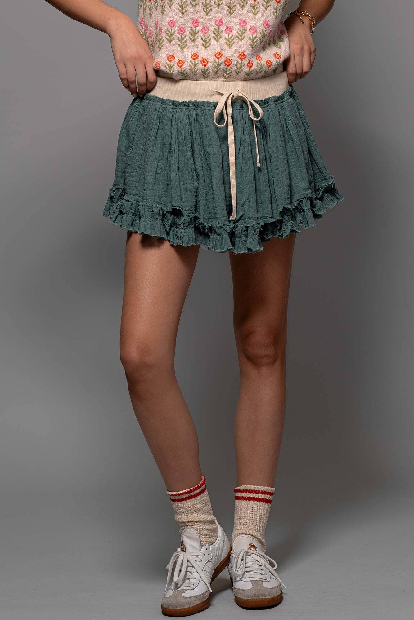 Urban Daizy Cotton Gauze Tiered Ruffle Skort Raw Edge Black Skort - Women's (UDZ-SK-00179) – alternate view 17