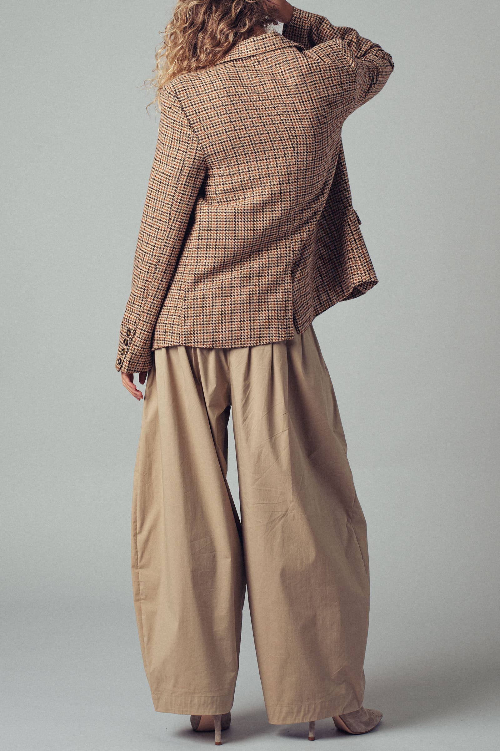 Urban Daizy Houndstooth Blazer Brown Blazer - Women's (UDZ-OT-00087) – alternate view 8