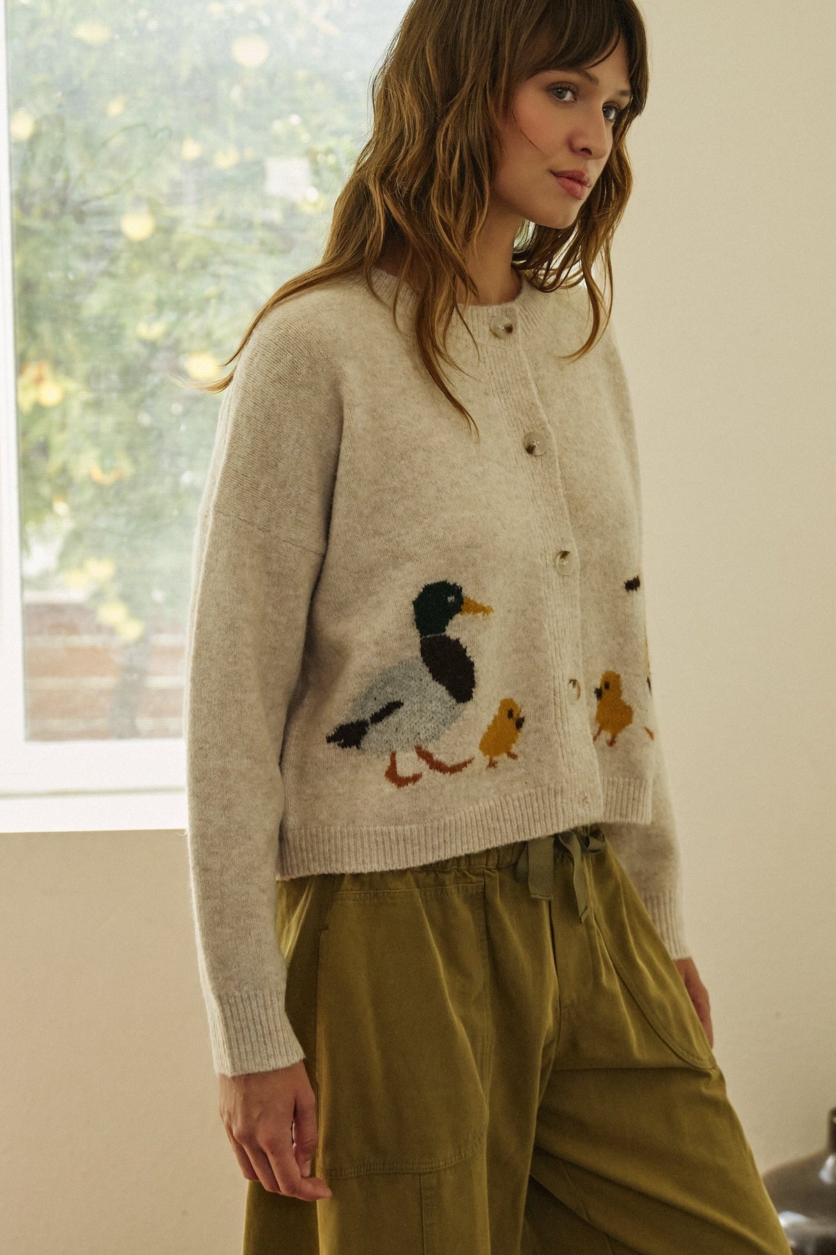 Duckling Parade Intarsia Cardigan in OATMEAL - Women's Cardigans & Shrugs | Urban Daizy