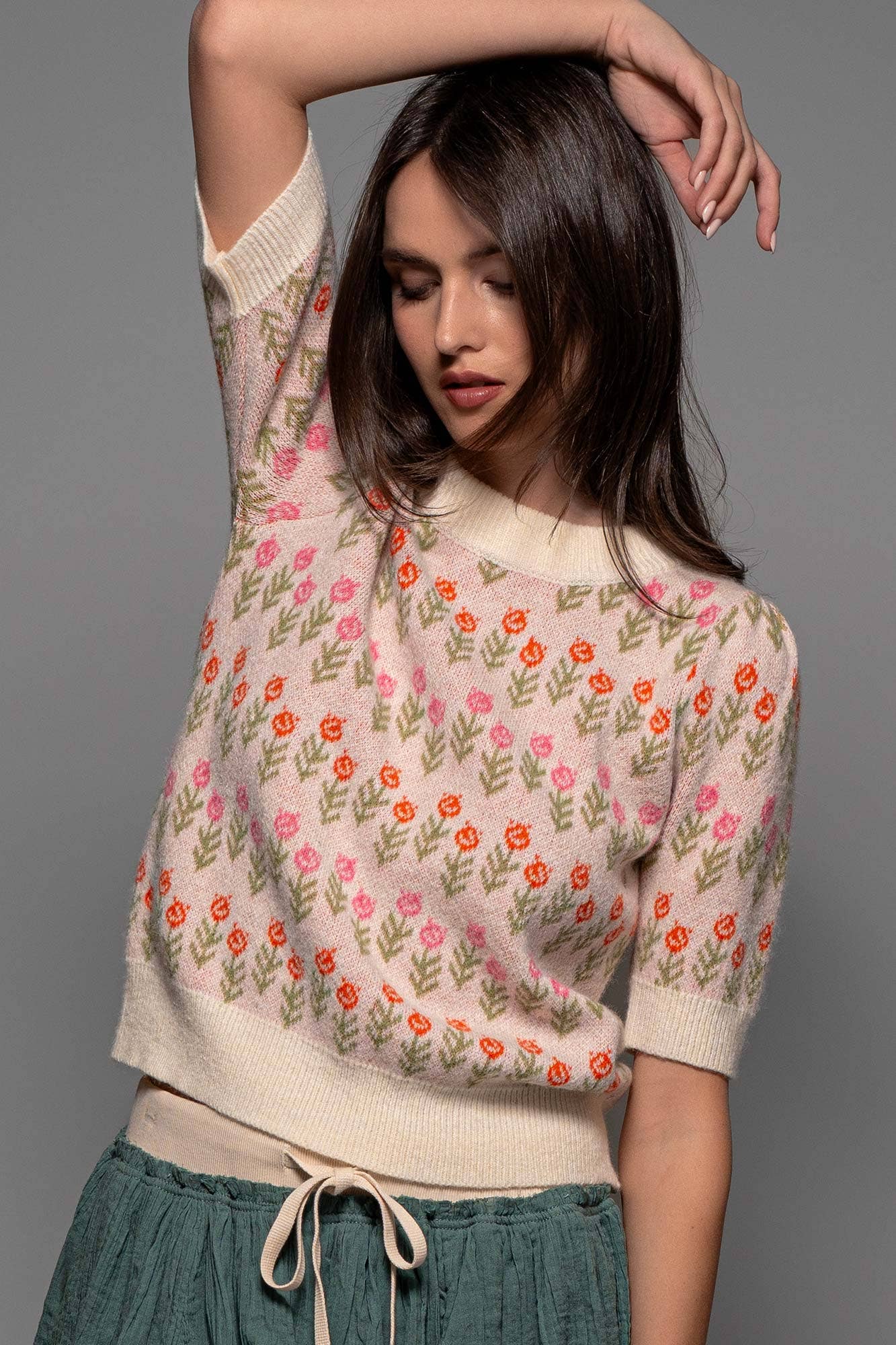 Urban Daizy Floral Print Crew Neck Knit Sweater Green Knit Top - Women's (UDZ-KN-00522) – alternate view 7