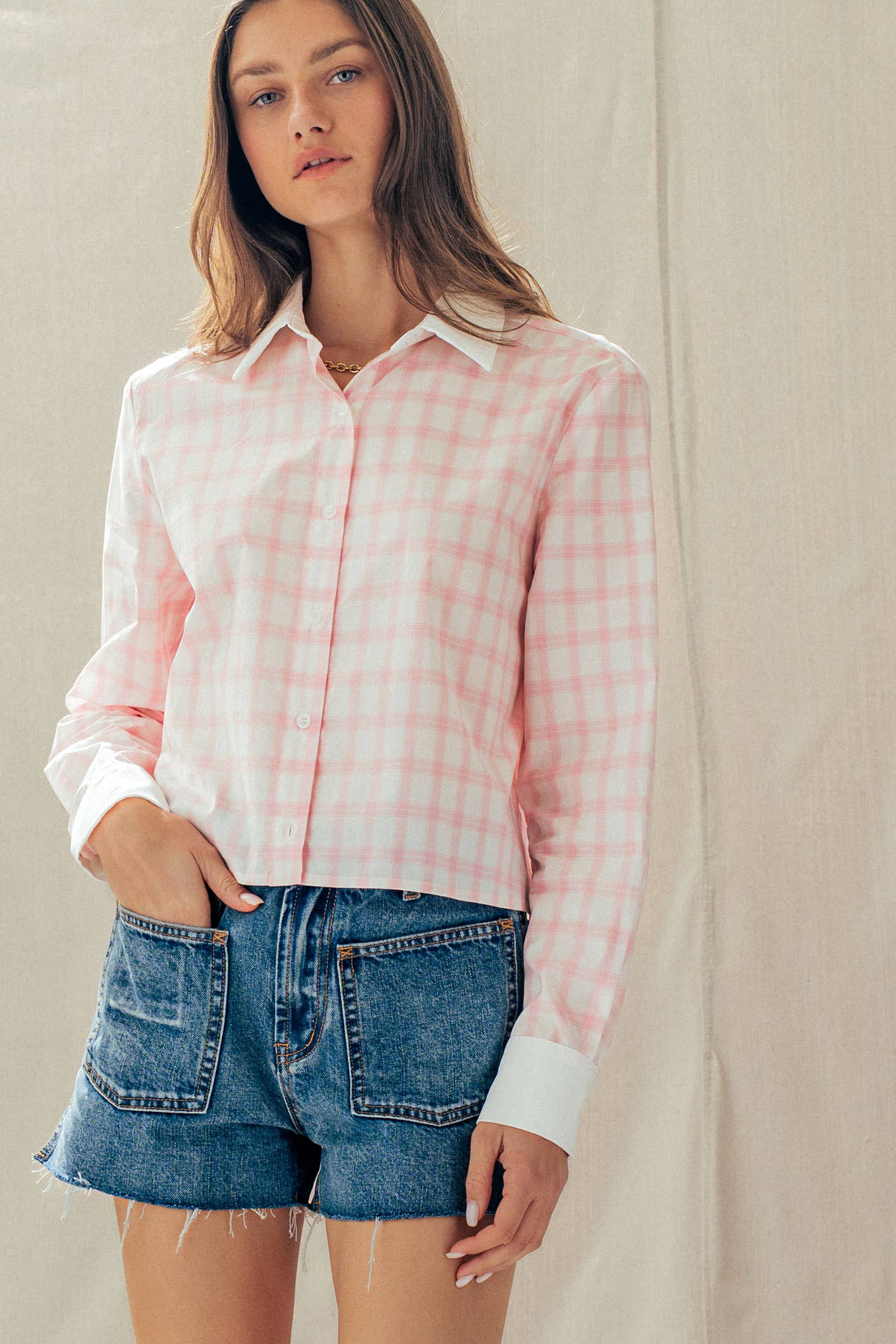 Contrast Collar Plaid Button Front Shirt