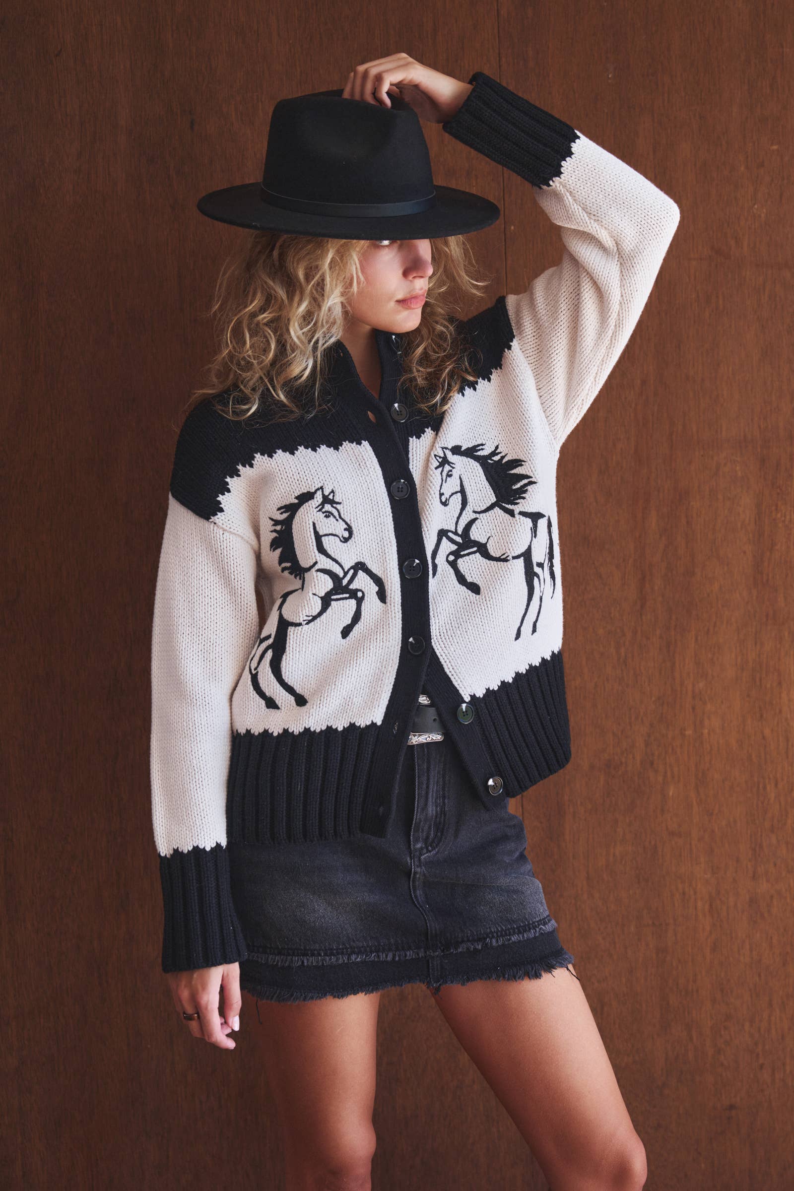 Urban Daizy Western Horse Intarsia Knit Cardigan Black-Ivory Cardigan - Women's (UDZ-KN-01055) – alternate view 2