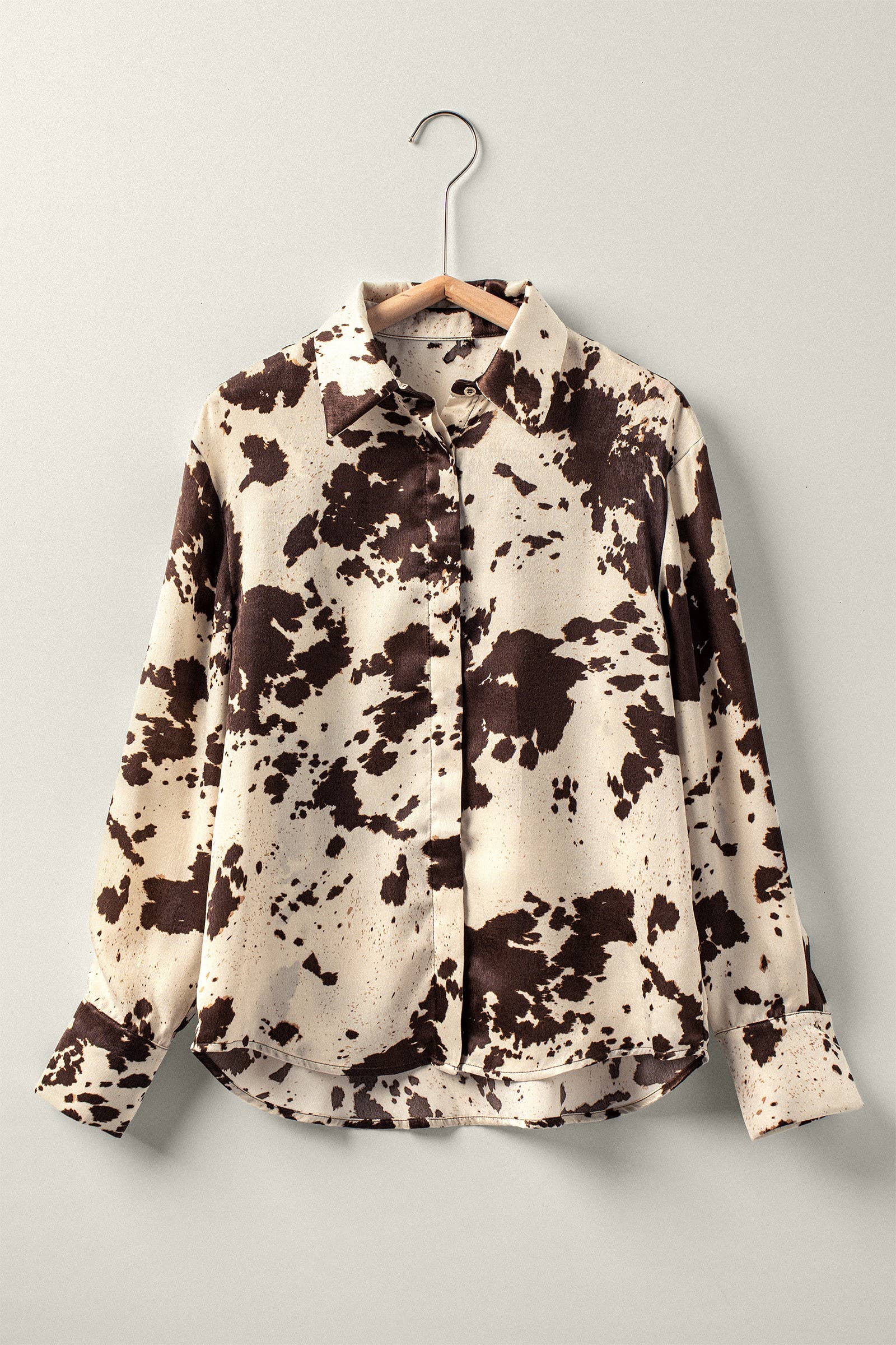 Urban Daizy Cowhide Print Western Button Down Shirt Brown Button Down Shirt - Women's (UDZ-DR-00390)