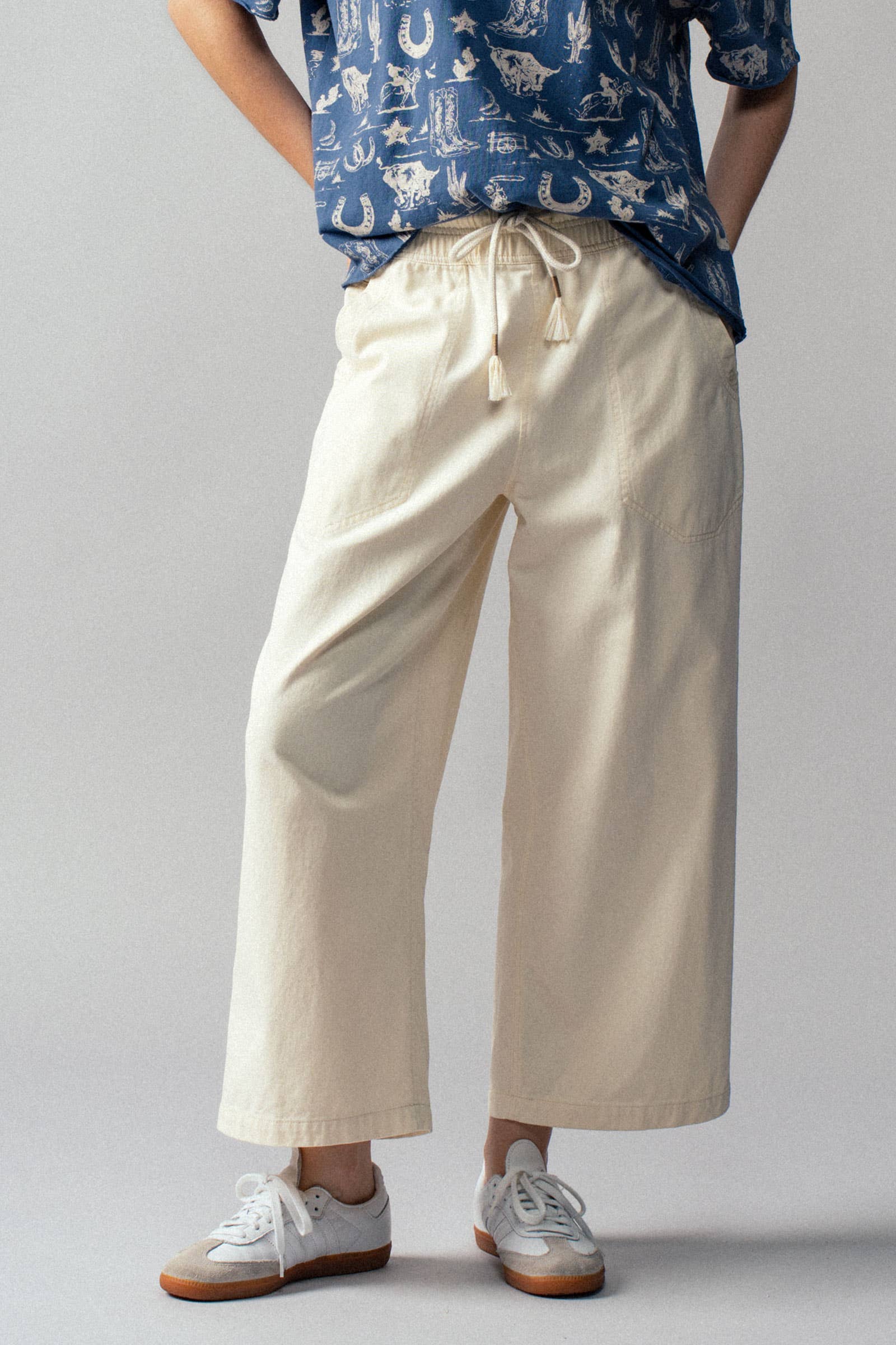 Light Blue Wide-Leg Cropped Pants