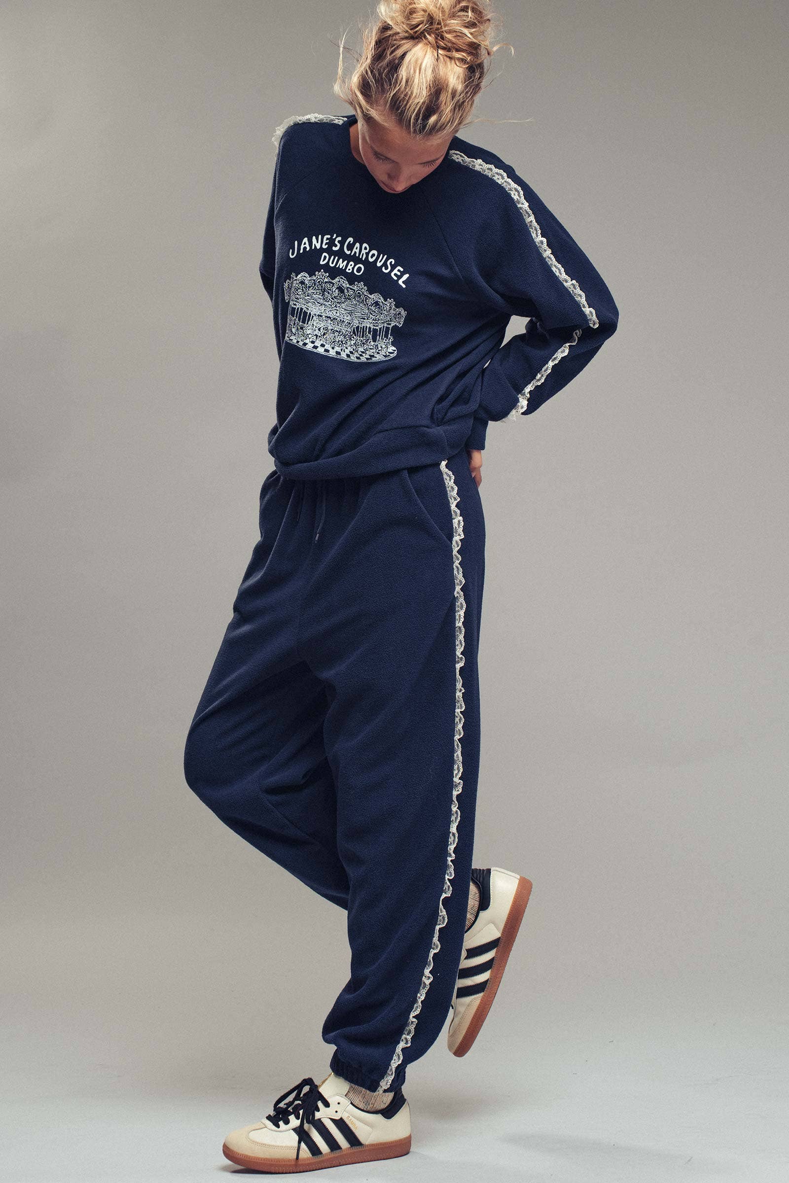 Jane’s Carousel Lace Trim Lounge Set