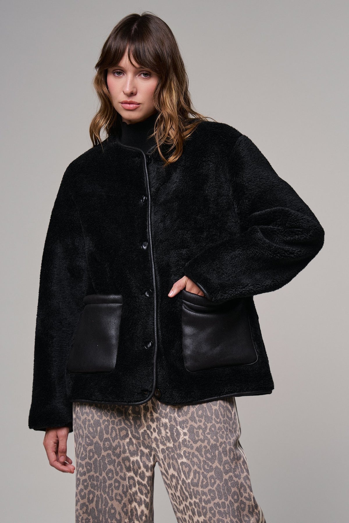 Cozy Boxy Shearling Jacket with Suede Pockets in BLACK - Women's Jackets & Blazers | Urban Daizy