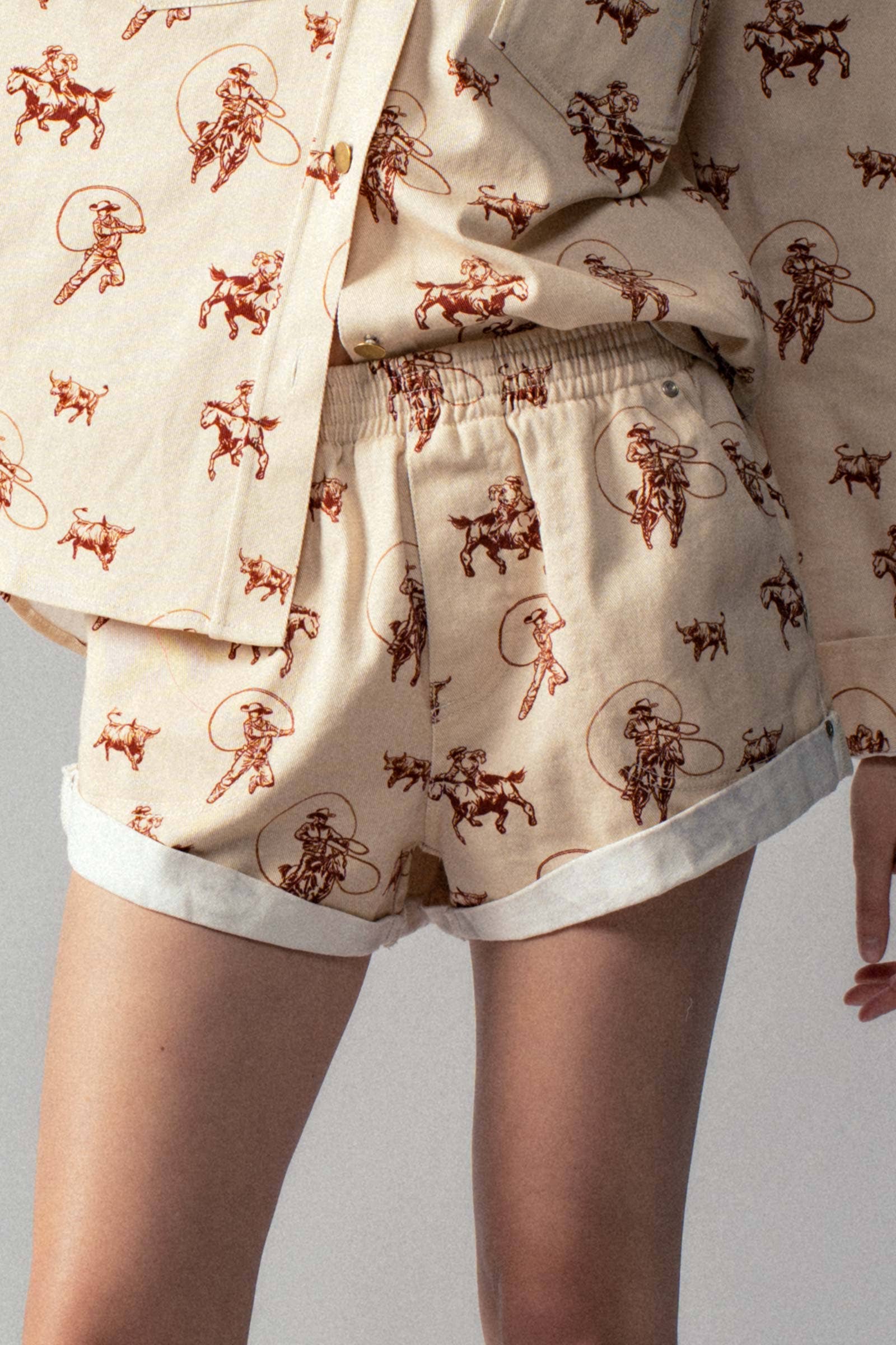 Urban Daizy Western Rodeo Ready Roundup Elastic Waistband Shorts Ivory Shorts - Women's (UDZ-DR-00390) – alternate view 2