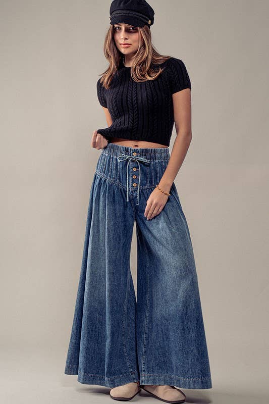 Cable Knit Cropped Slim Fit Short Sleeve Top