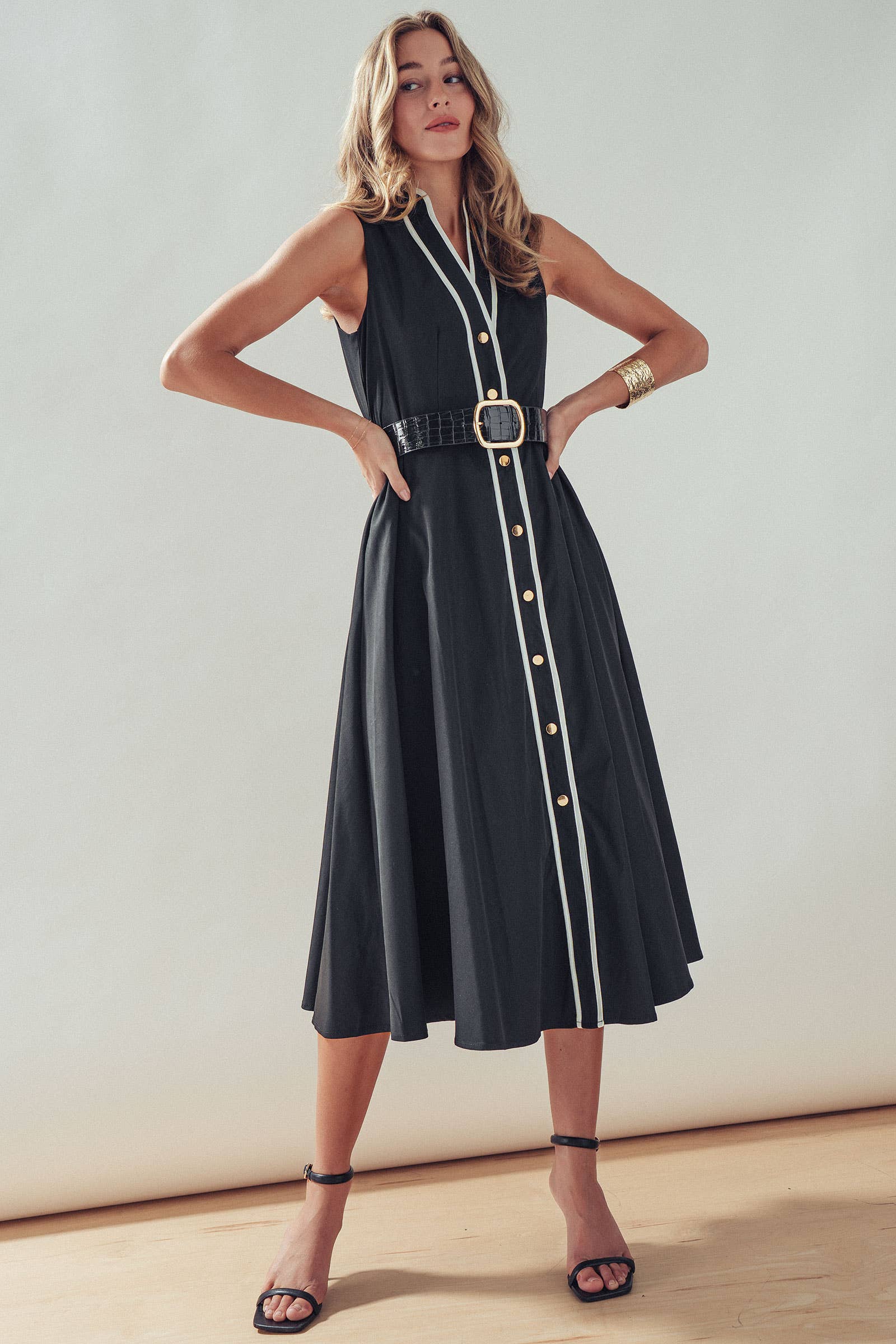 Sleeveless Contrast Trim A-Line Midi Dress