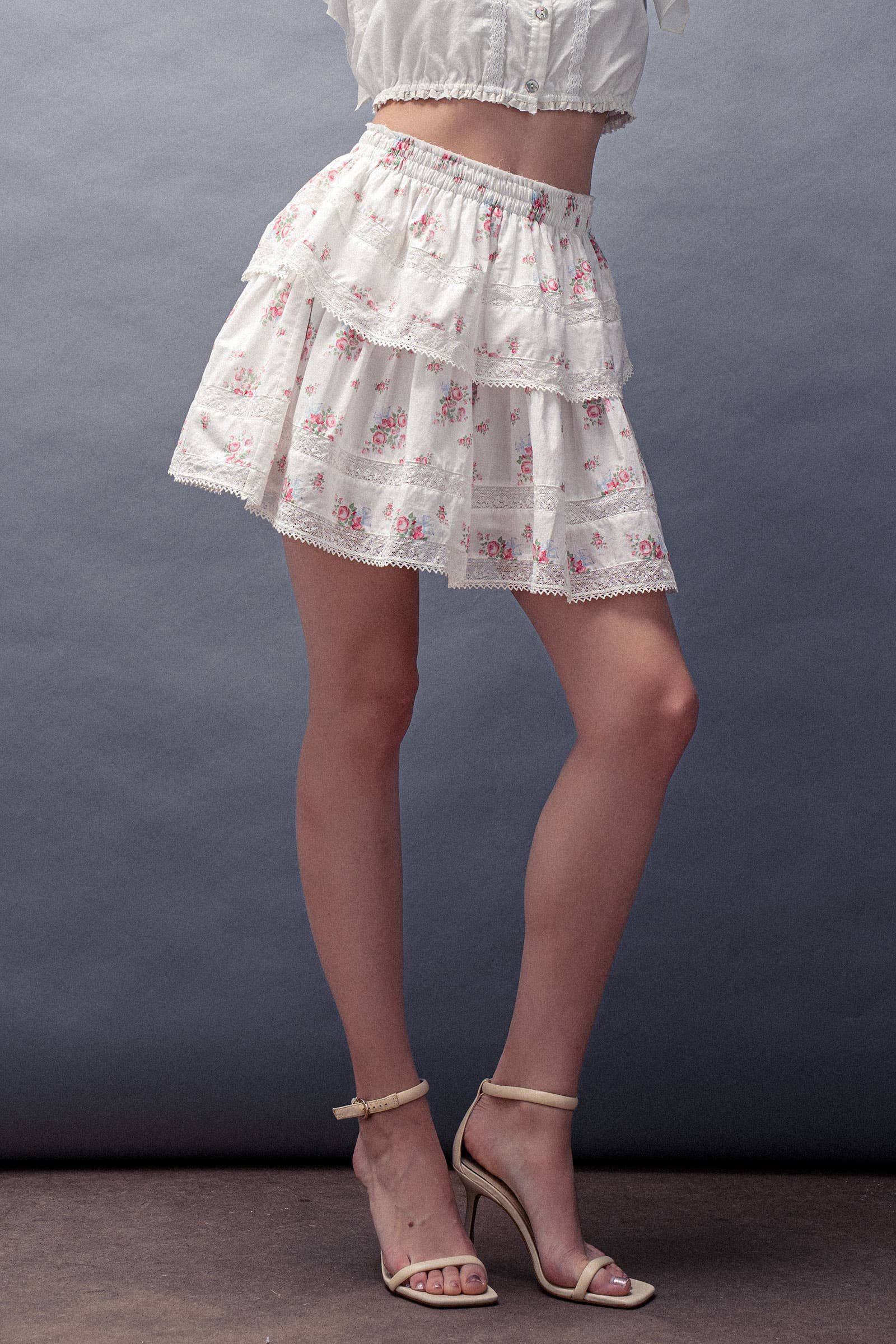 Urban Daizy Romantic Rose Print Lace Trim Tiered Mini Skirt Ivory Skirt - Women's (UDZ-AC-00158) – alternate view 5