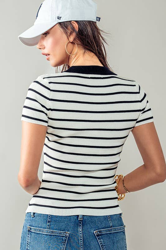 Urban Daizy Ribbed Stripe V-Neck Knit Top Ivory Knit Top - Women's (UDZ-TP-00562) – alternate view 4