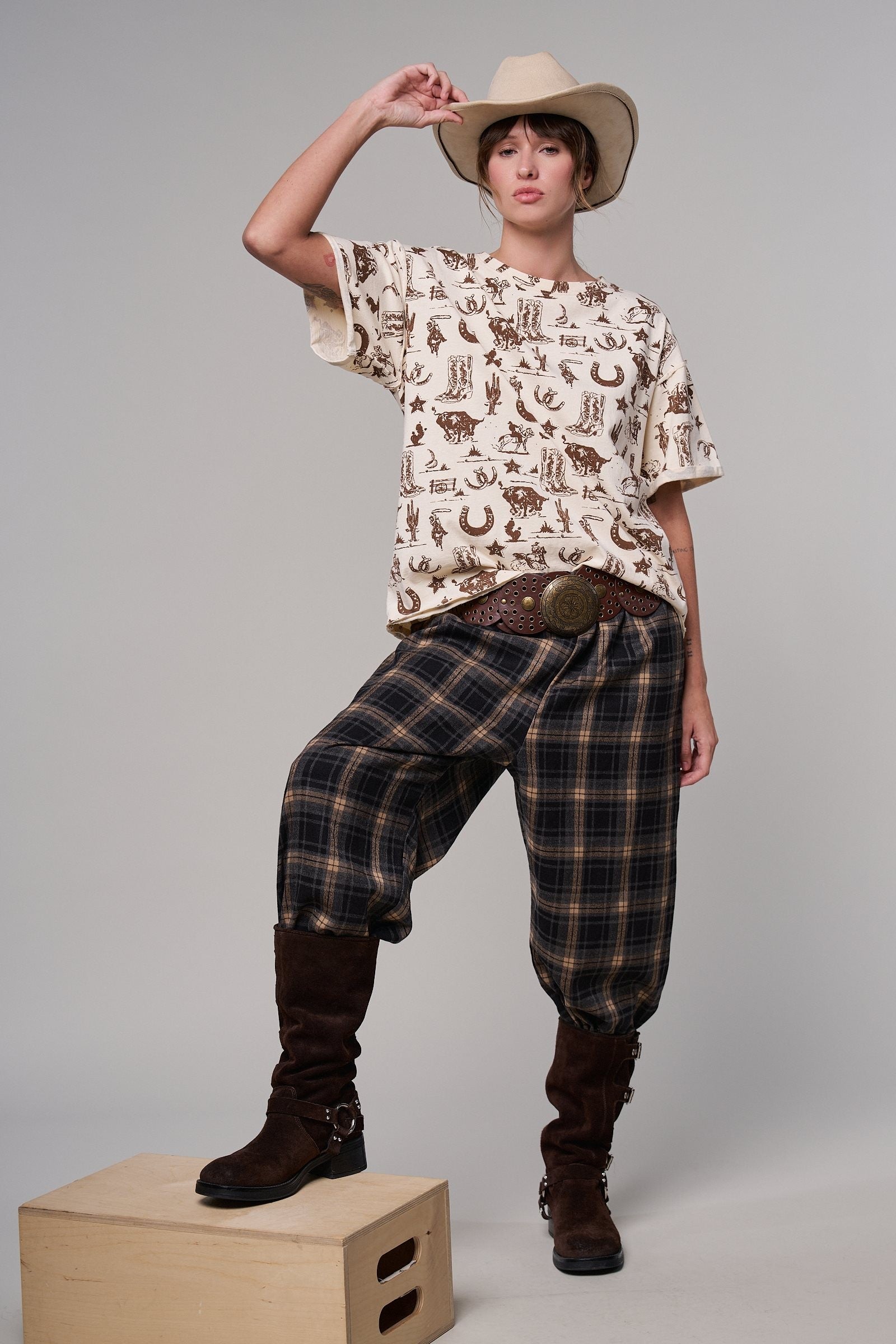 Rodeo Charm Print Oversized Tee in LT KHAKI - Women's Graphic T-shirts | Urban Daizy