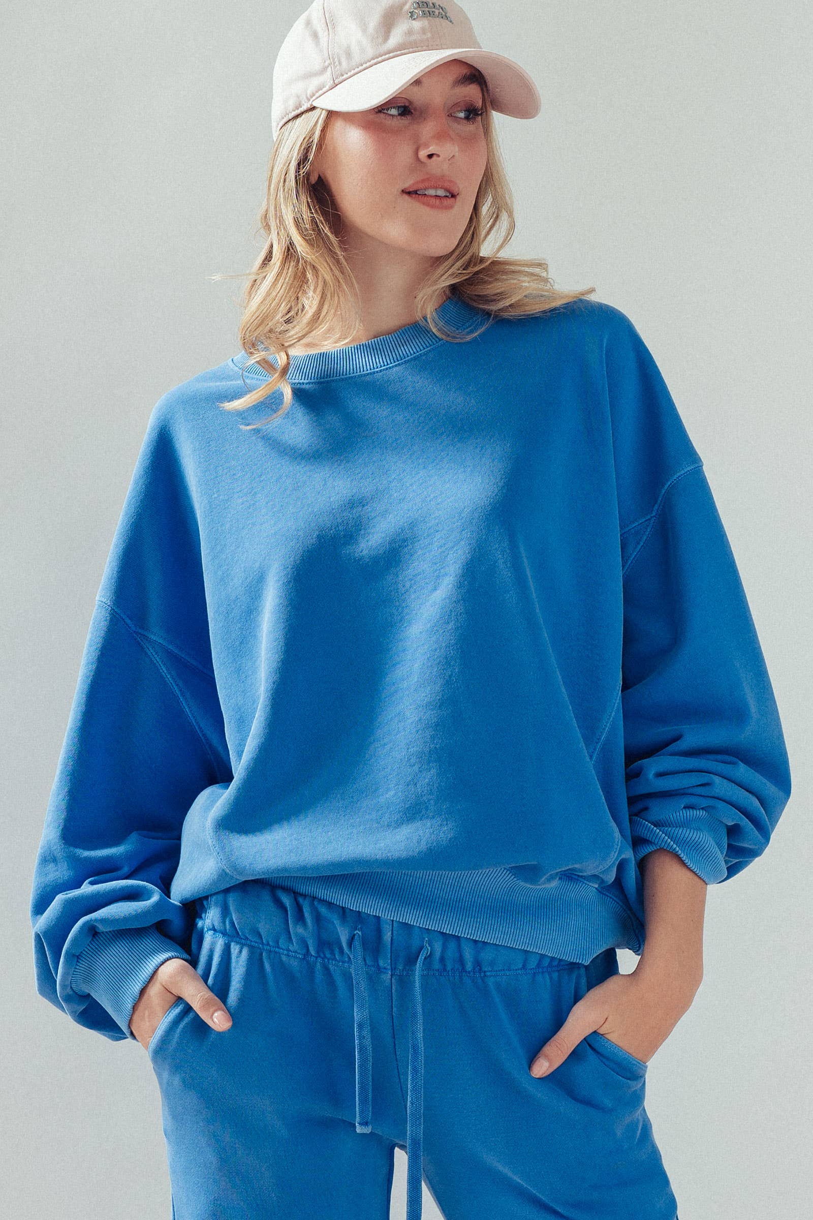 Crew Neck Comfort Washed  Spring Sweatshirt