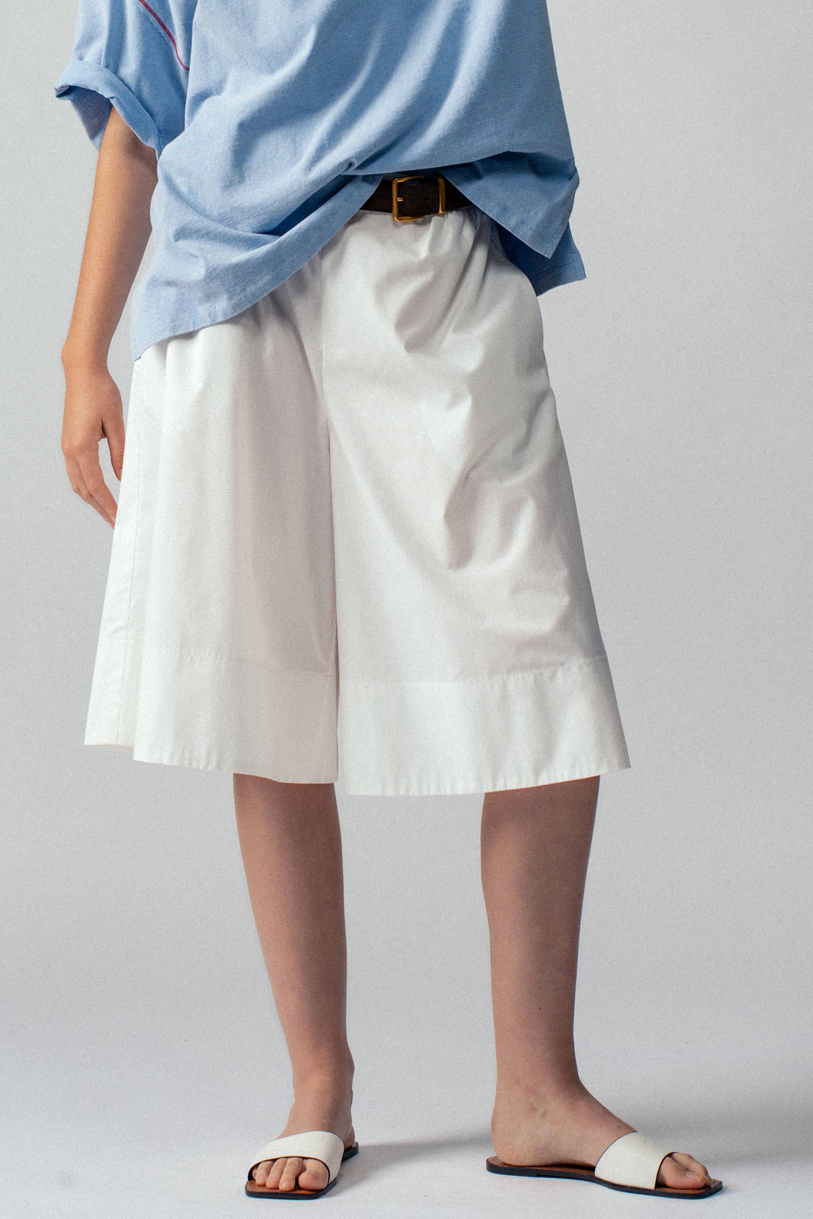 Lightweight Airflow Drawstring Shorts