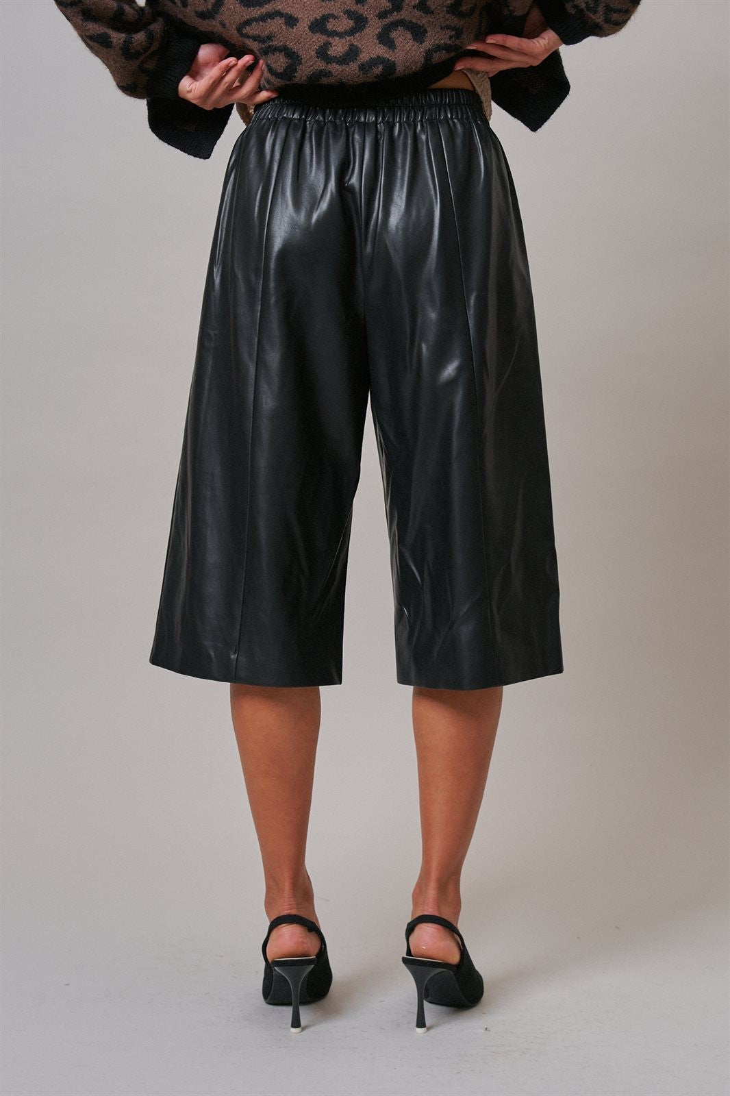 Vegan Leather Culotte Pant in BLACK - Women's Casual Pants | Urban Daizy