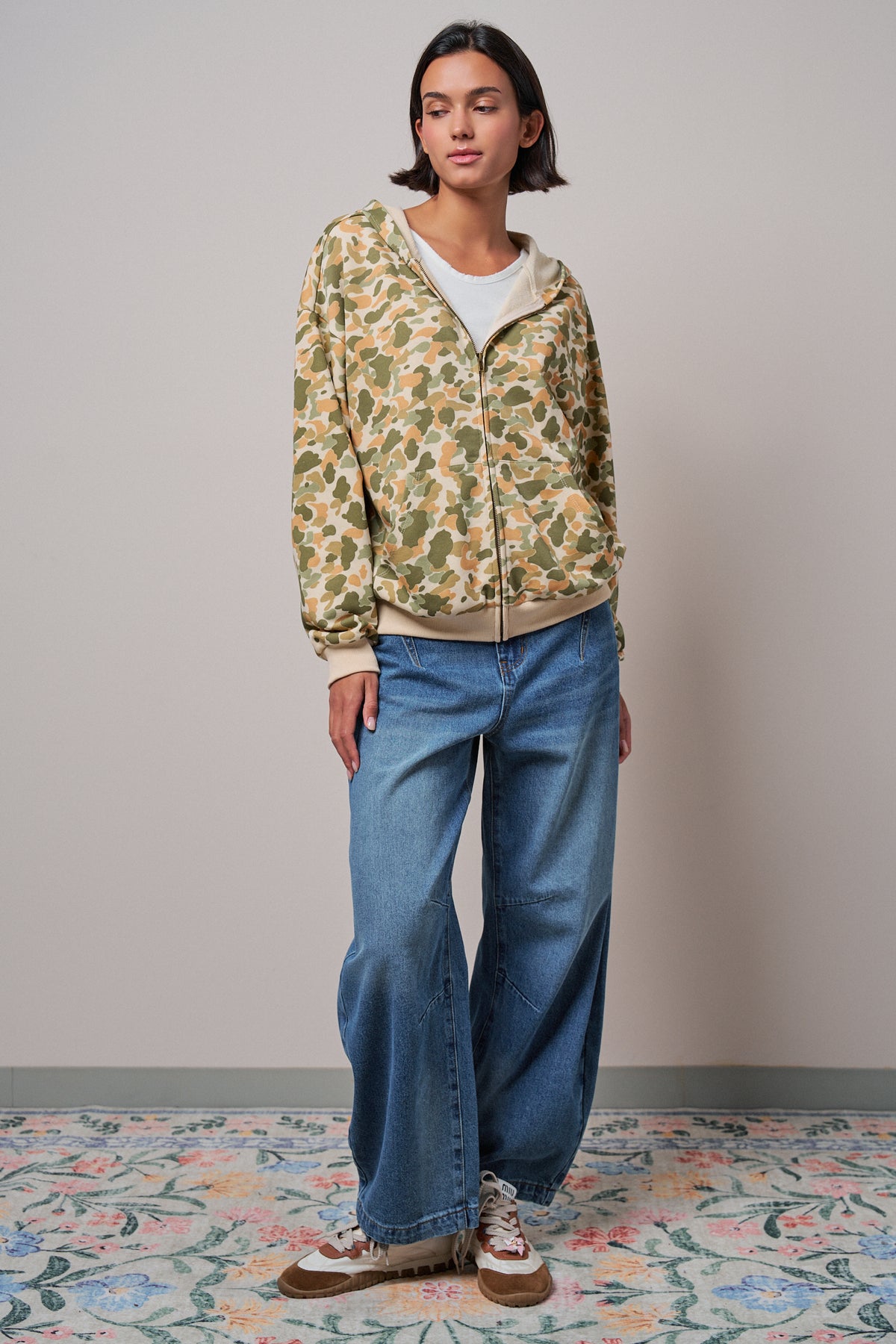 Camo Star Patch Zip-Up Oversized Hoodie
