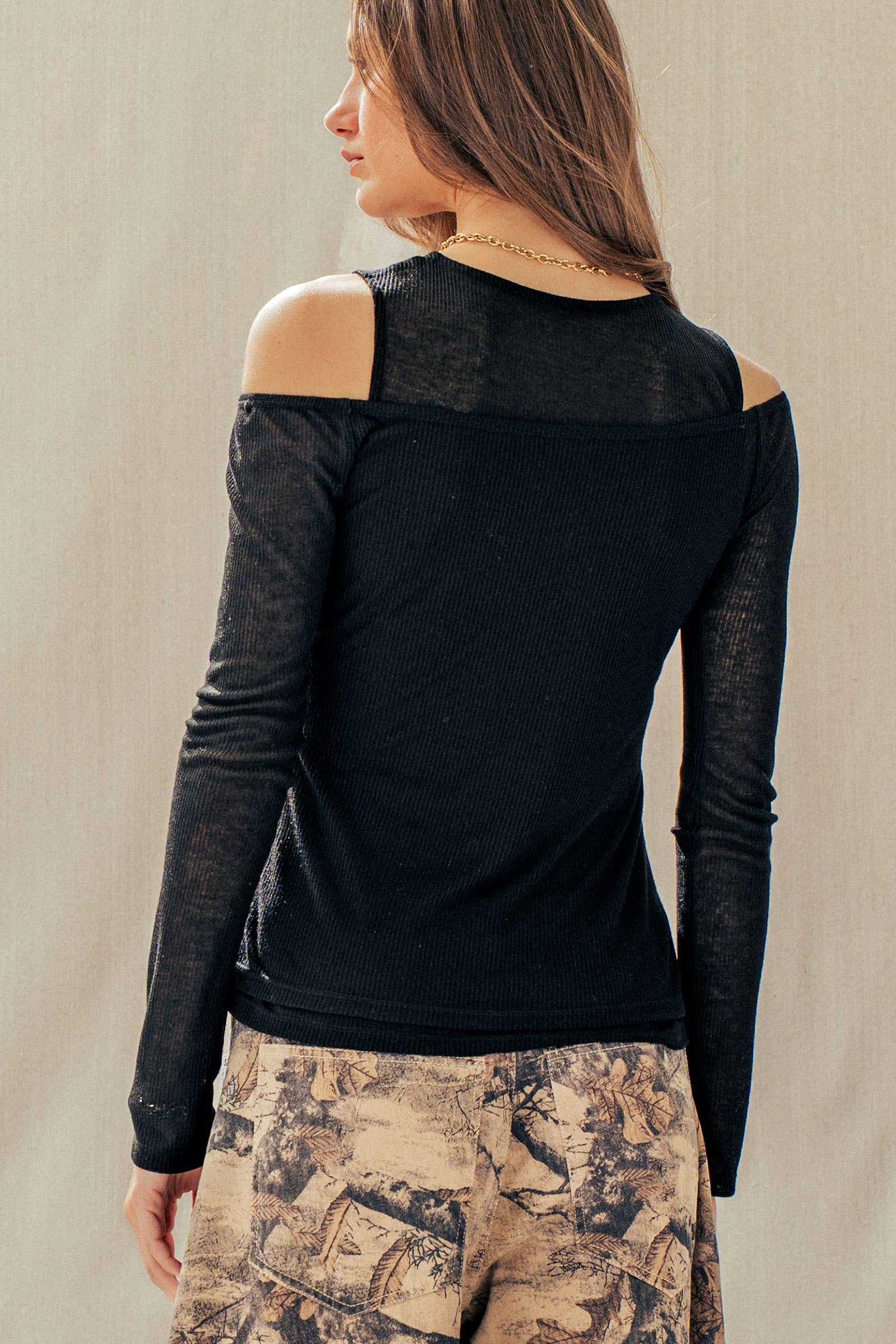 Urban Daizy Layered Ribbed Knit Off-Shoulder Long Sleeve Top BLACK Tank Top - Women's (UDTP1079-BLACK) – alternate view