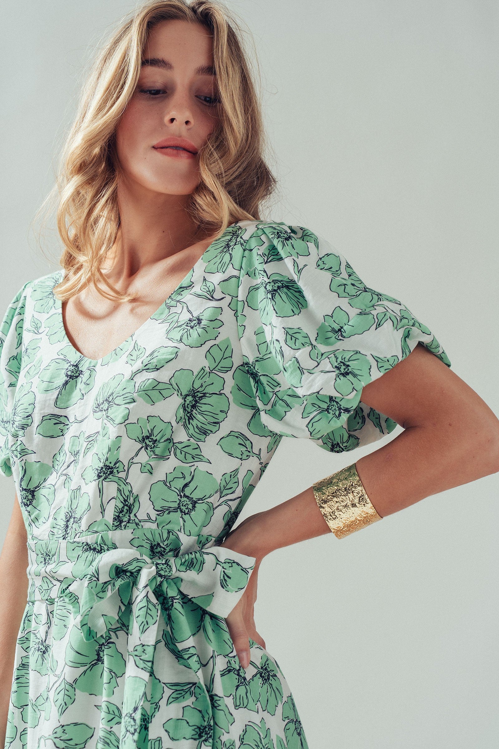 Green Floral Puff Sleeve Midi Dress