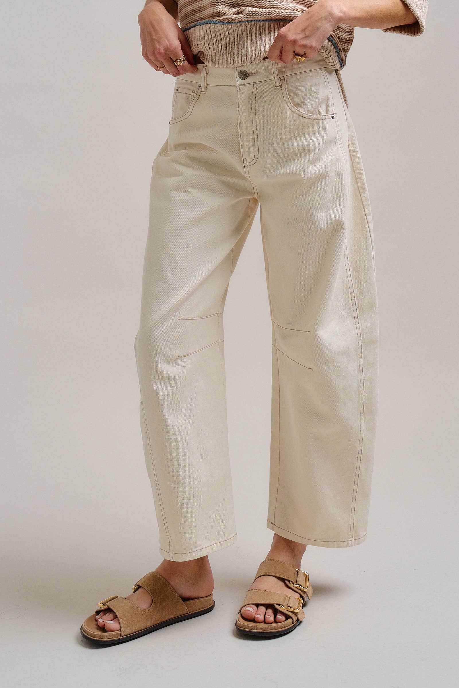 Urban Daizy Ecru White Wide Leg Barrel Jeans ECRU Jeans - Women's (TNPT0808-ECRU) – alternate view
