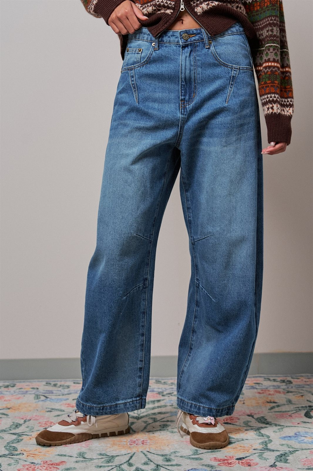 Retro Fade Wide-Leg Barrel Jeans in DENIM - Women's Wide Leg Jeans | Urban Daizy