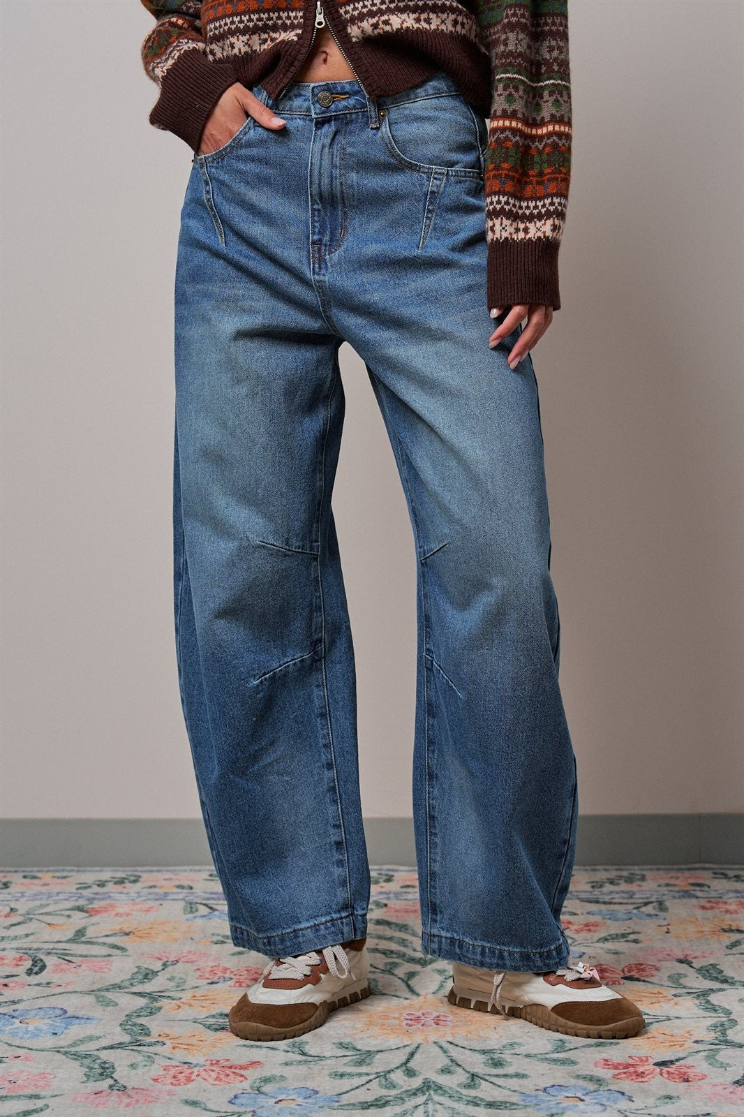 Retro Fade Wide-Leg Barrel Jeans in DENIM - Women's Wide Leg Jeans | Urban Daizy