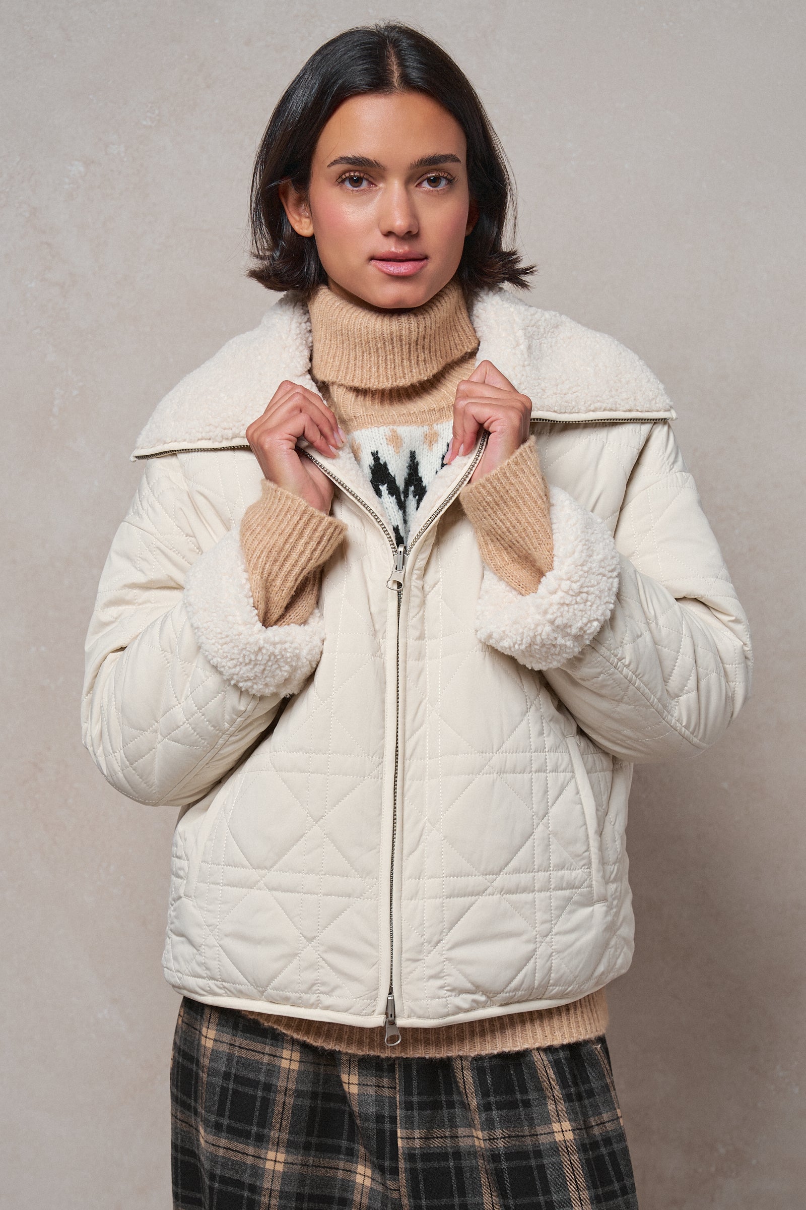 Quilted Sherpa Collar Zip-Up Puffer Jacket in IVORY - Women's Fashion | Urban Daizy