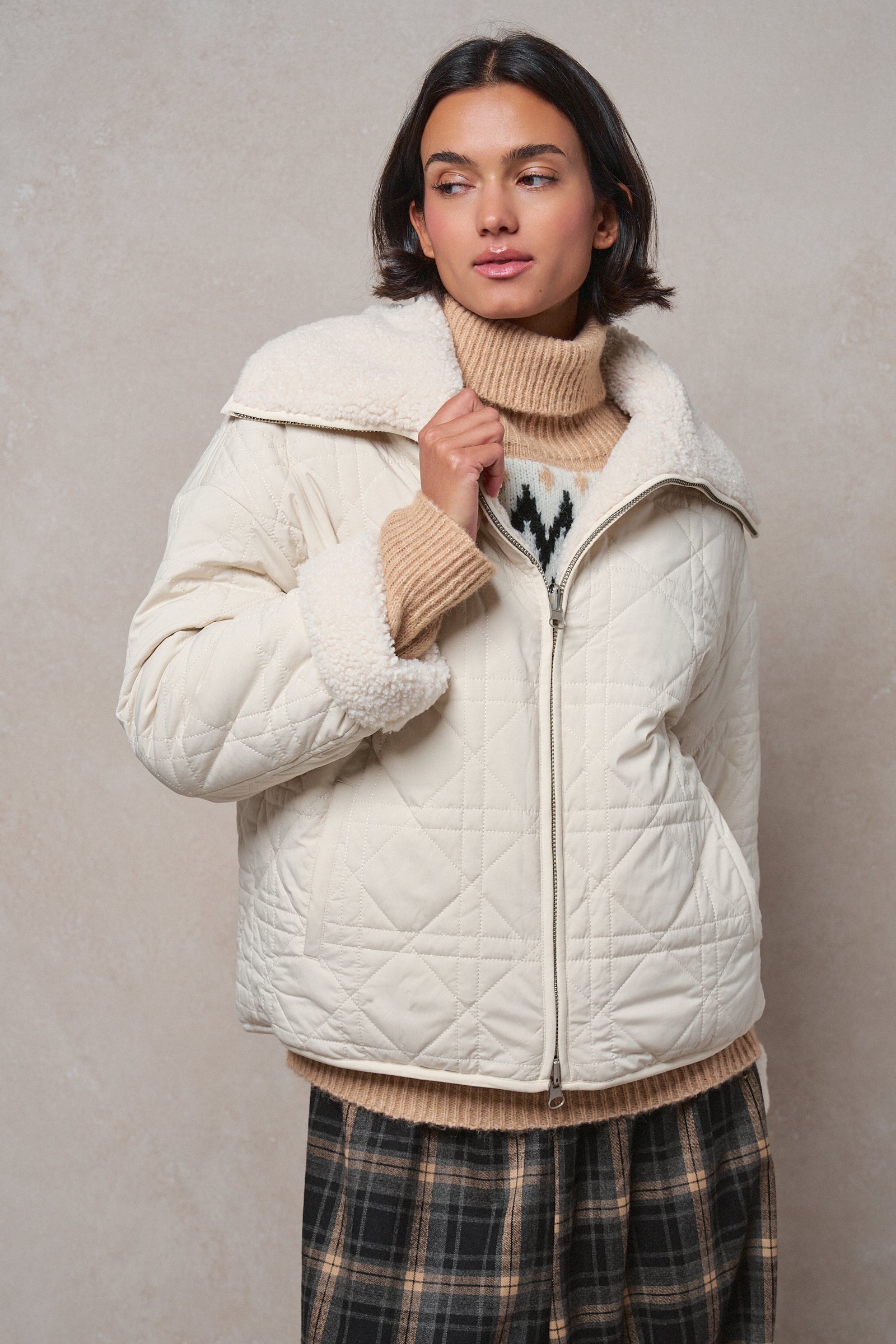 Quilted Sherpa Collar Zip-Up Puffer Jacket in IVORY - Women's Fashion | Urban Daizy