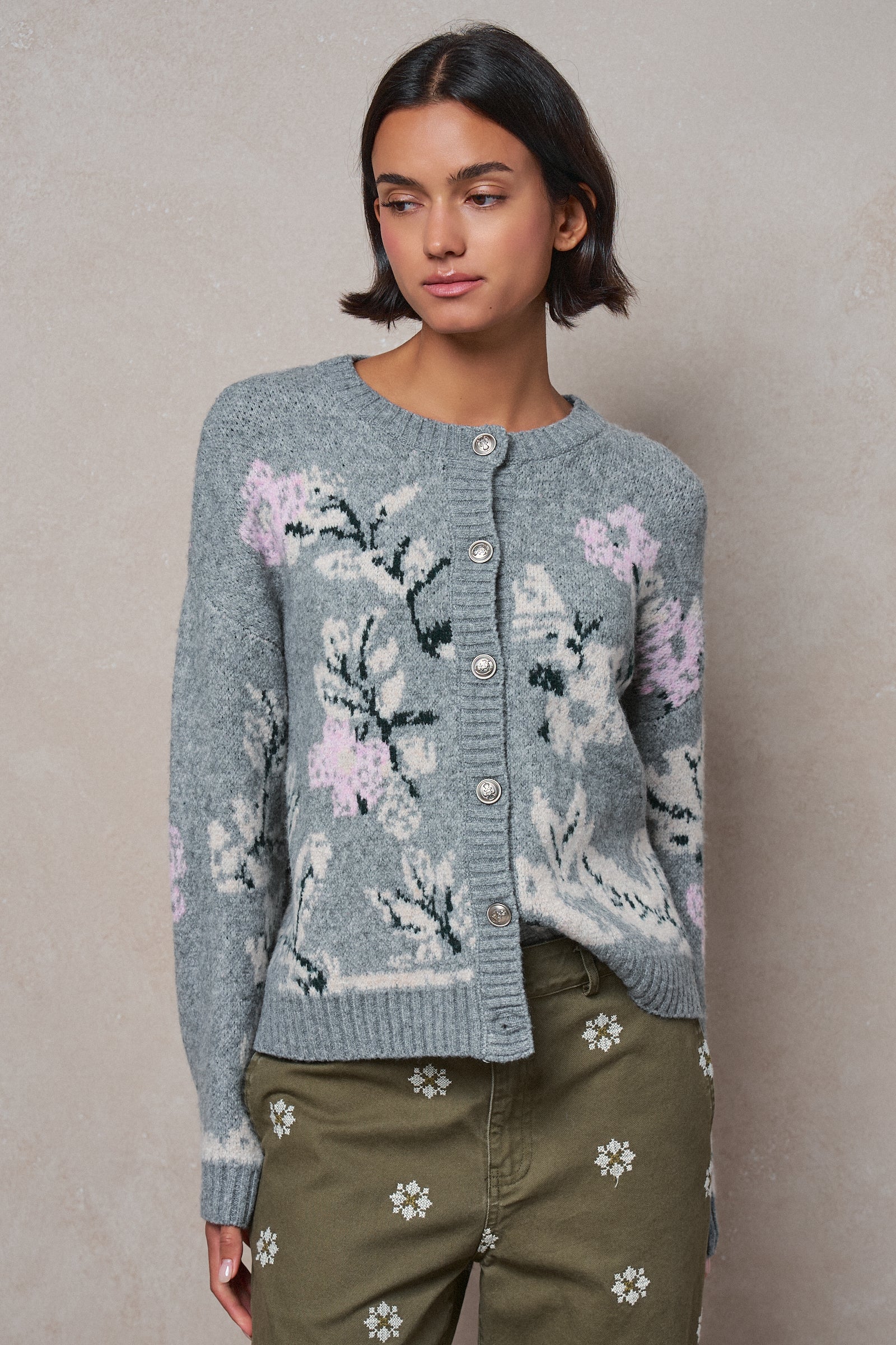 Floral Intarsia Knit Cardigan in GREY - Women's SWEATERS | Urban Daizy