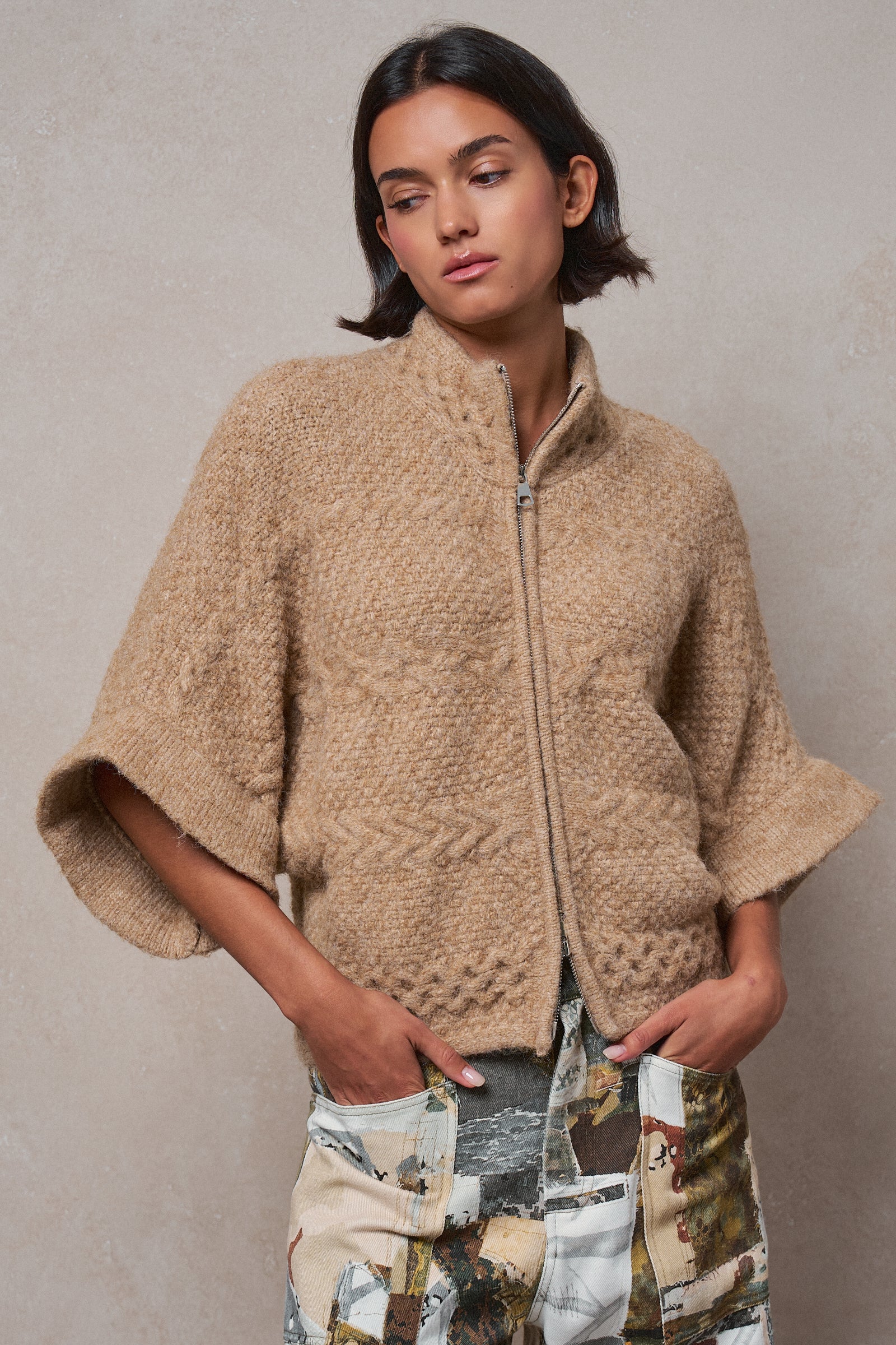 Cable Knit Zip-Up Oversized Cardigan Sweater - Women's SWEATERS | Urban Daizy