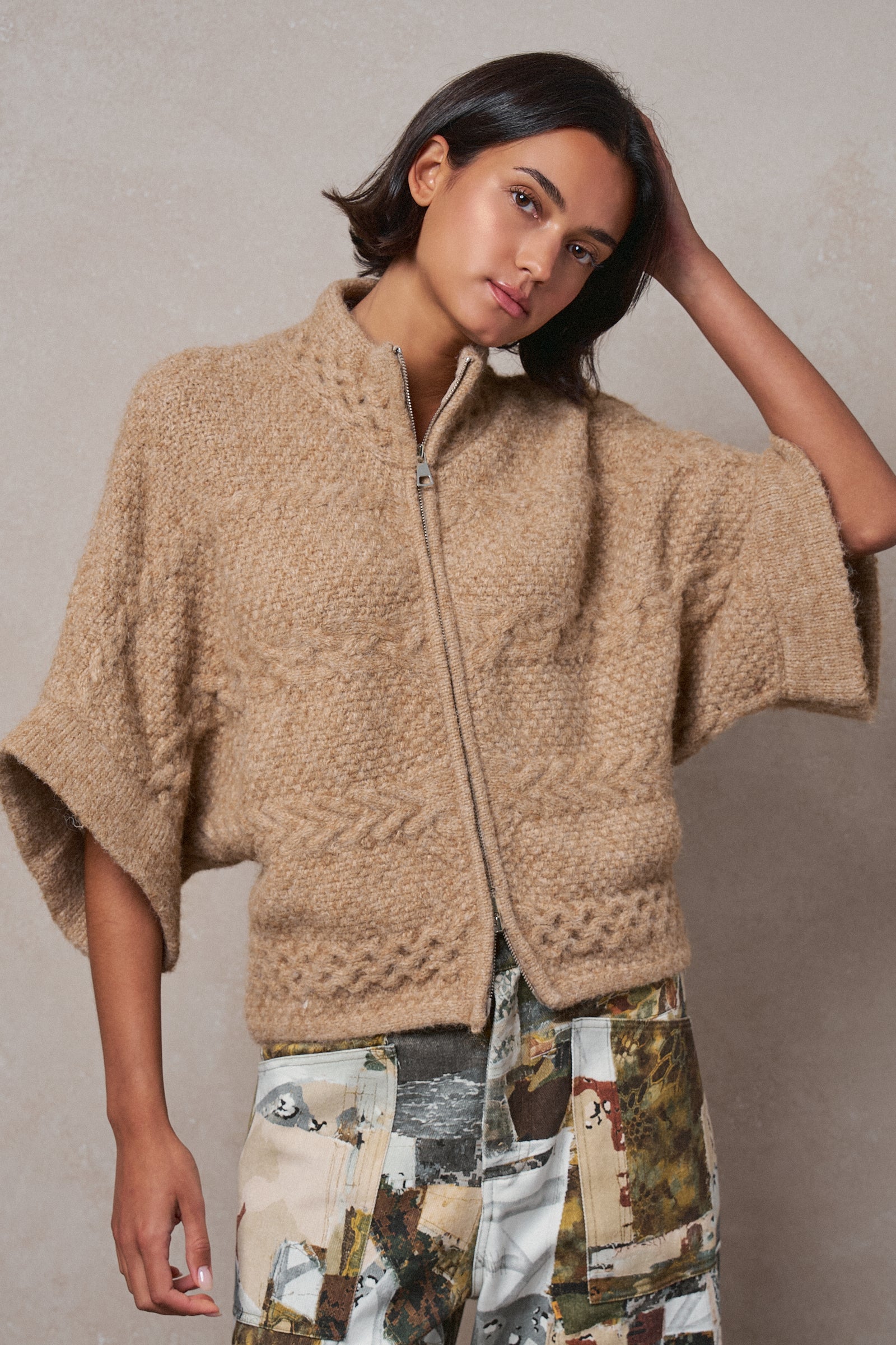 Cable Knit Zip-Up Oversized Cardigan Sweater - Women's SWEATERS | Urban Daizy